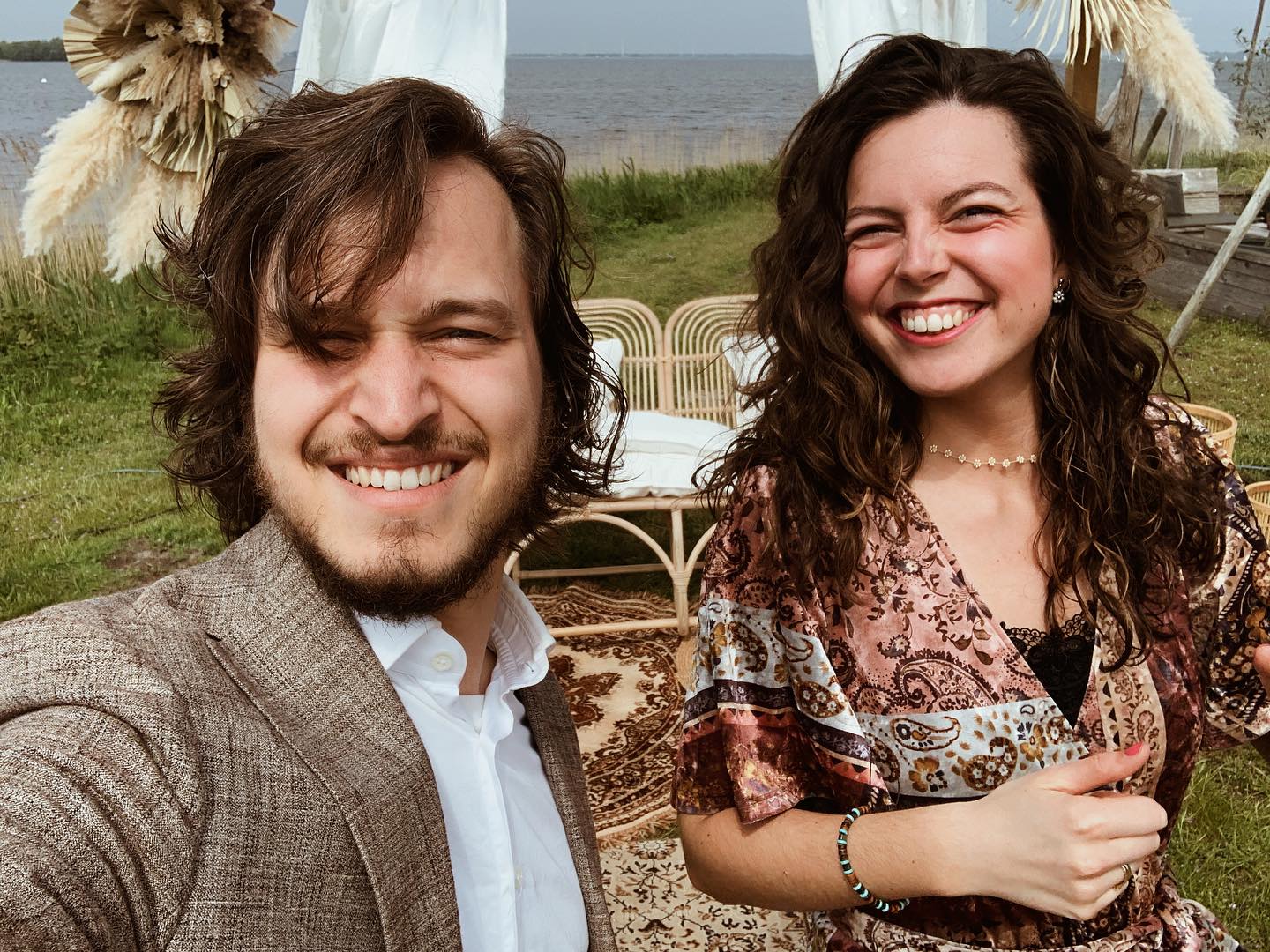 Peeber&Maaike - Vakantie! 😍 We zijn er nu ook allebei aan...