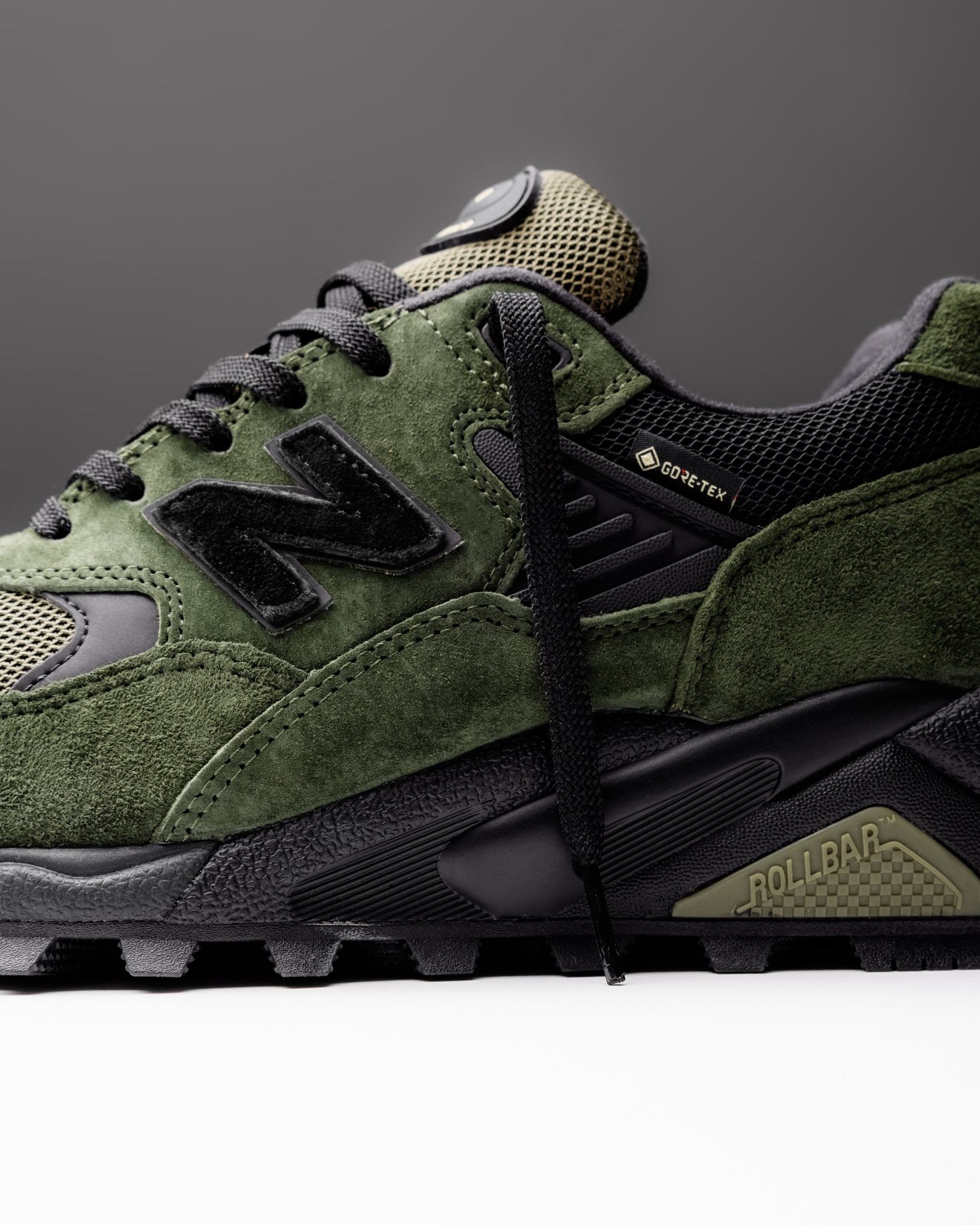 Last sizes of the New Balance 580 at Titolo⁠ ⁠ style code 