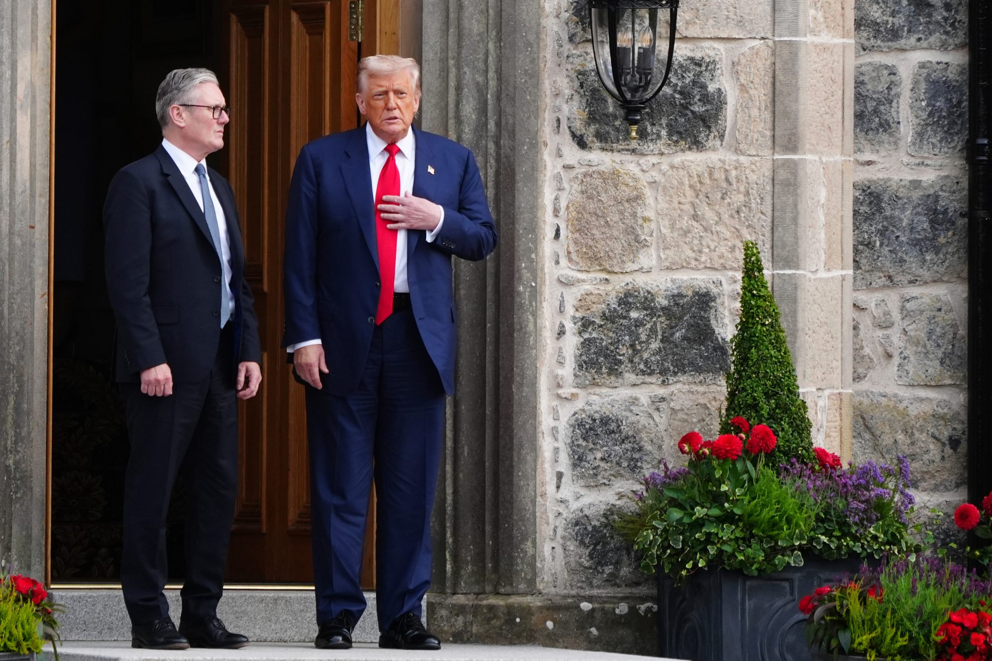 Channel 4 News - Inside Donald Trump’s relationship with... | Facebook