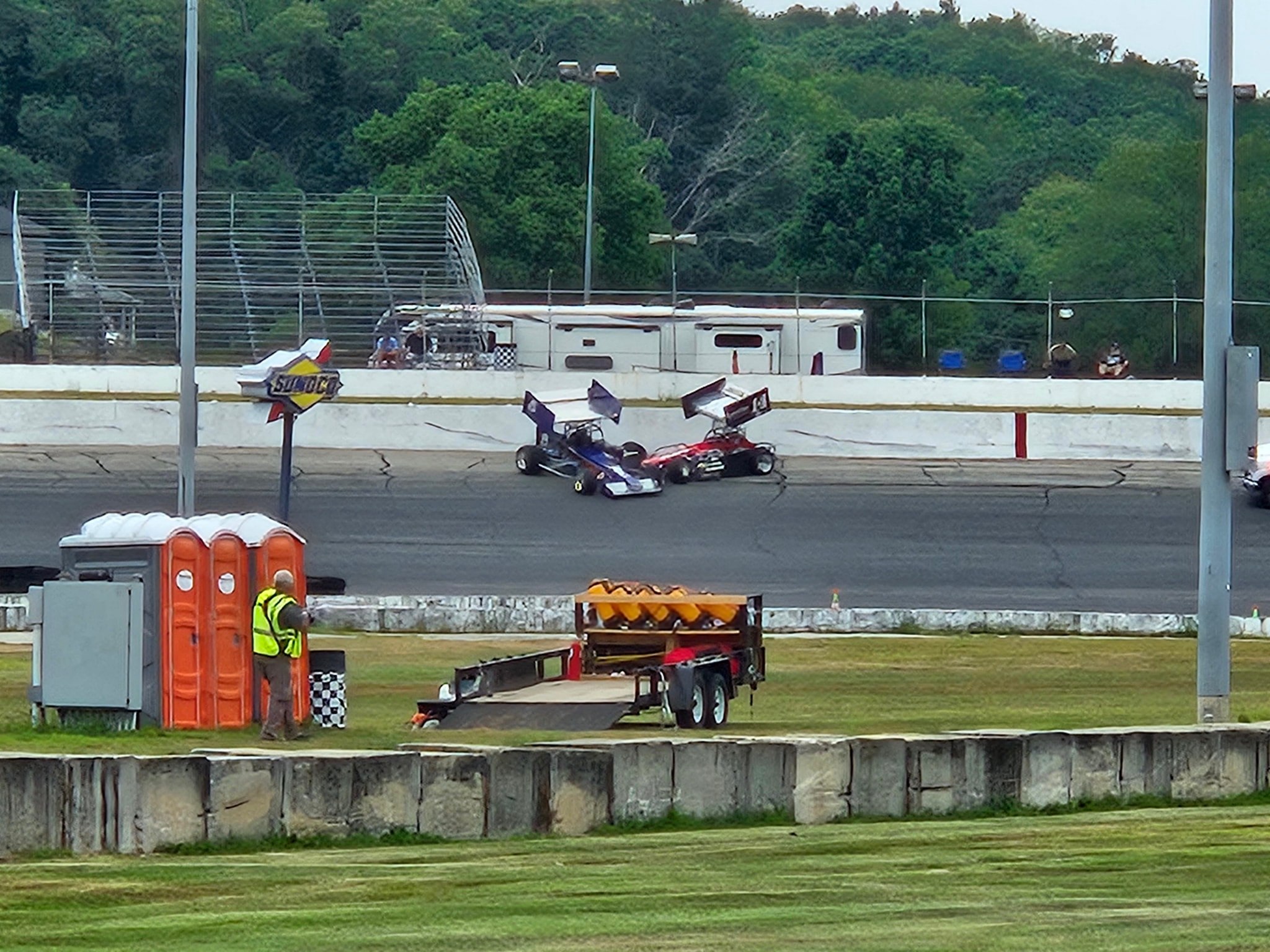 Disaster struck for... - New England Supermodified Series | Facebook