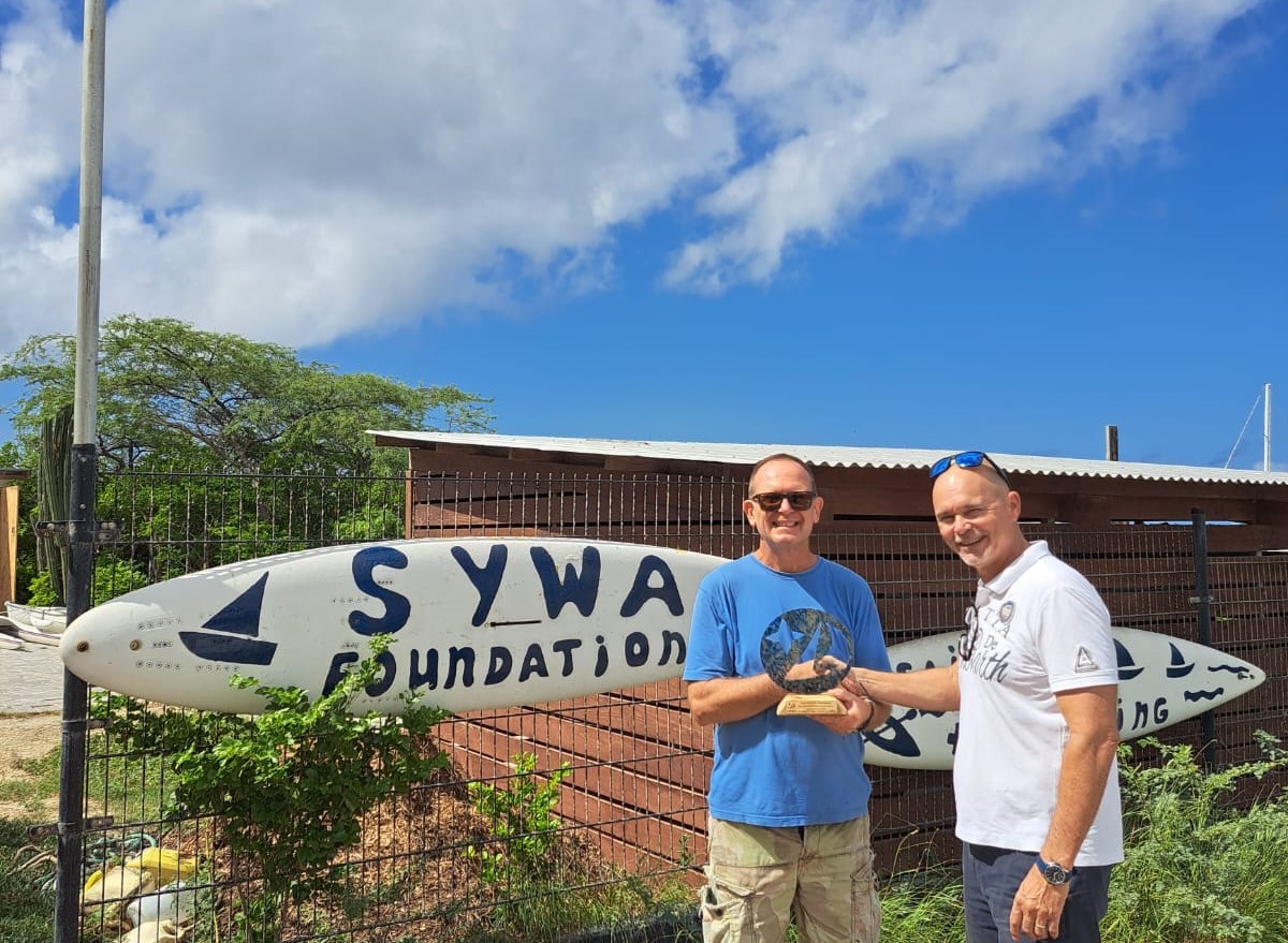 Aruba - Edwin Honored for Years of Dedication to Youth Sailing Edwin ...