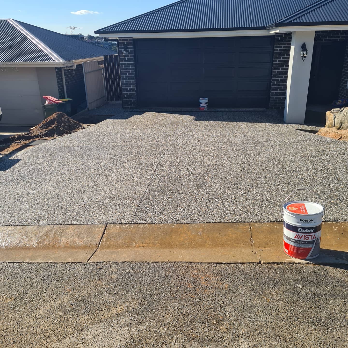 Dulux Avista - Another great exposed aggregate driveway...