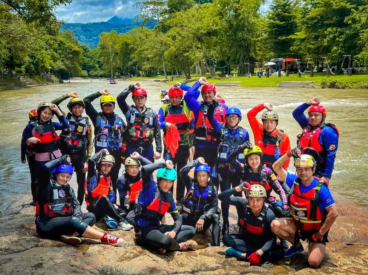 4 Elements Rescue Team ทีมกู้ภัย4ธาตุ