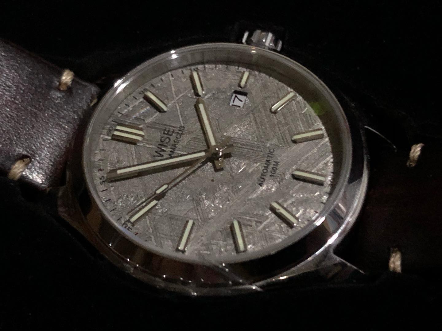 MNGT Store - ขาย WISE AD9M Lot 4 หน้า Meteorite มือ 2... | Facebook