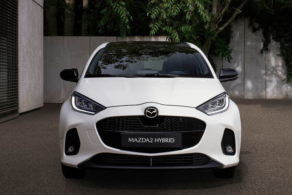 Autoinfo Online - Toyota...ไม่ใช่ ! นี่คือ Mazda2 Hybrid...