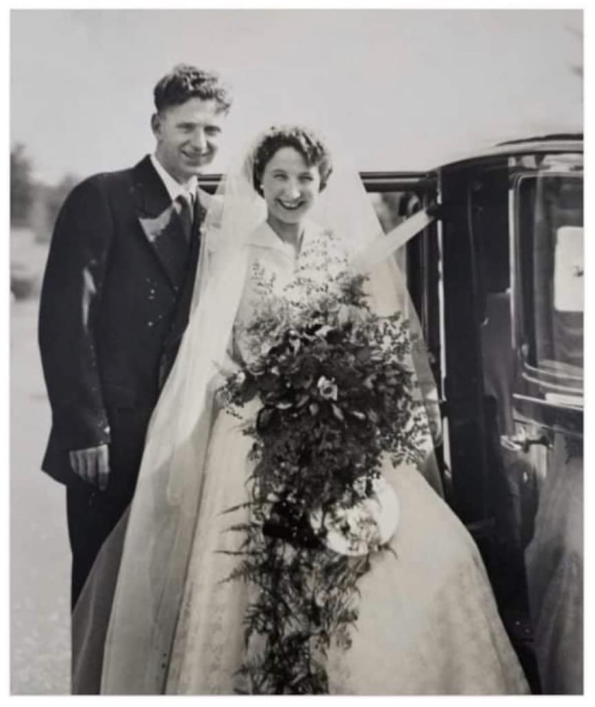 The History - • Karen Ratcliffe • The wedding of my mom and dad Pamela ...