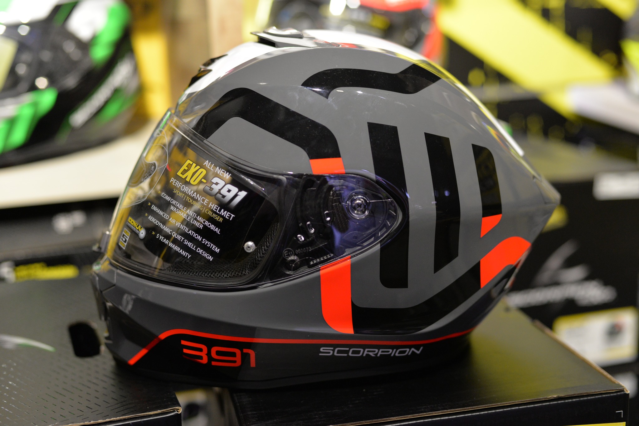 scorpion exo 391 helmet Exo-391 (Solid Black)  Durian Bikers full face helmets provide the best overall protection as they cover you from top to chin Scorpion Exo 391 Helmet -