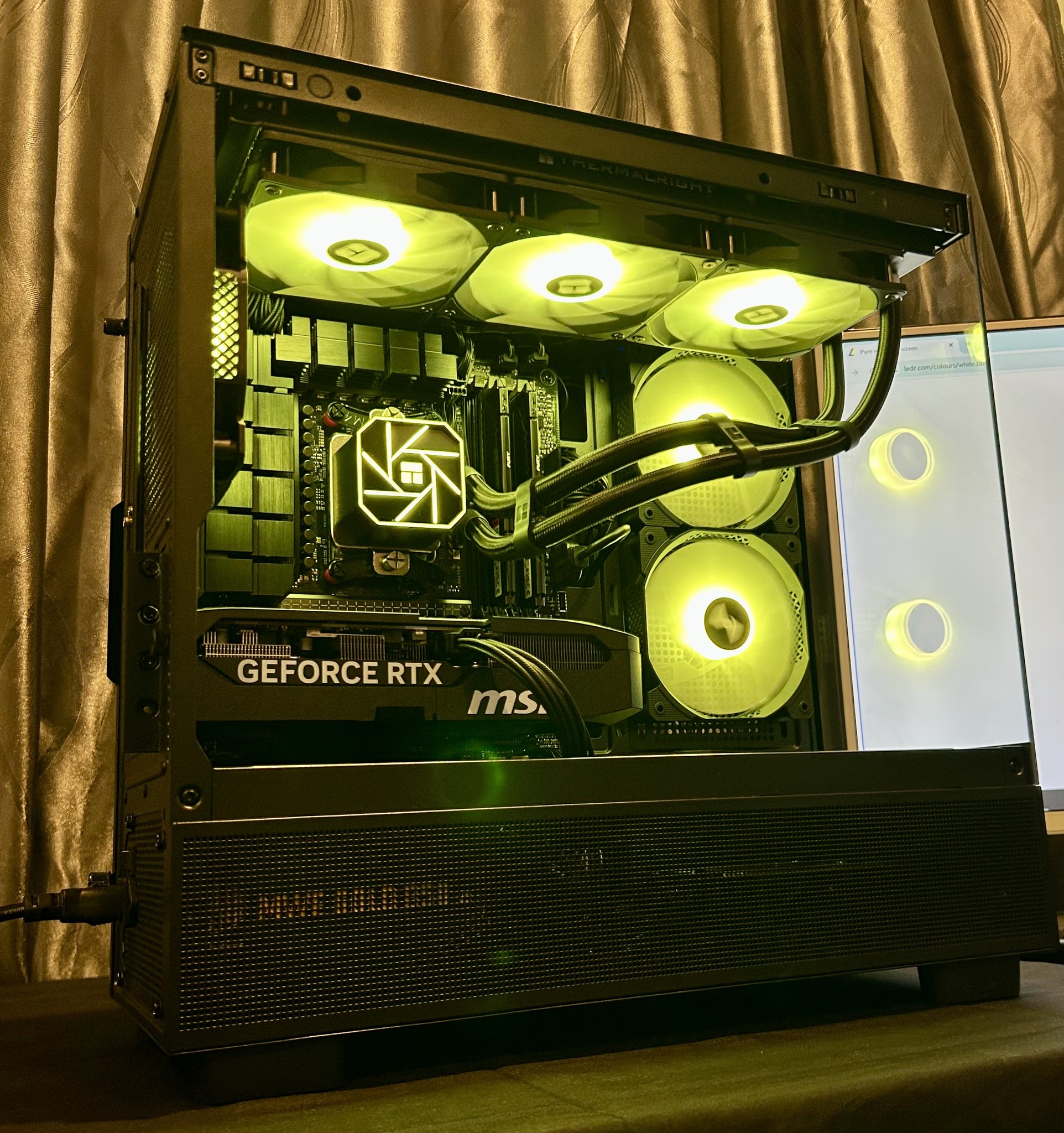 คอมเทพ R7 9800X3D + 5070 | Best Value PC for Gaming - Motherboards ...