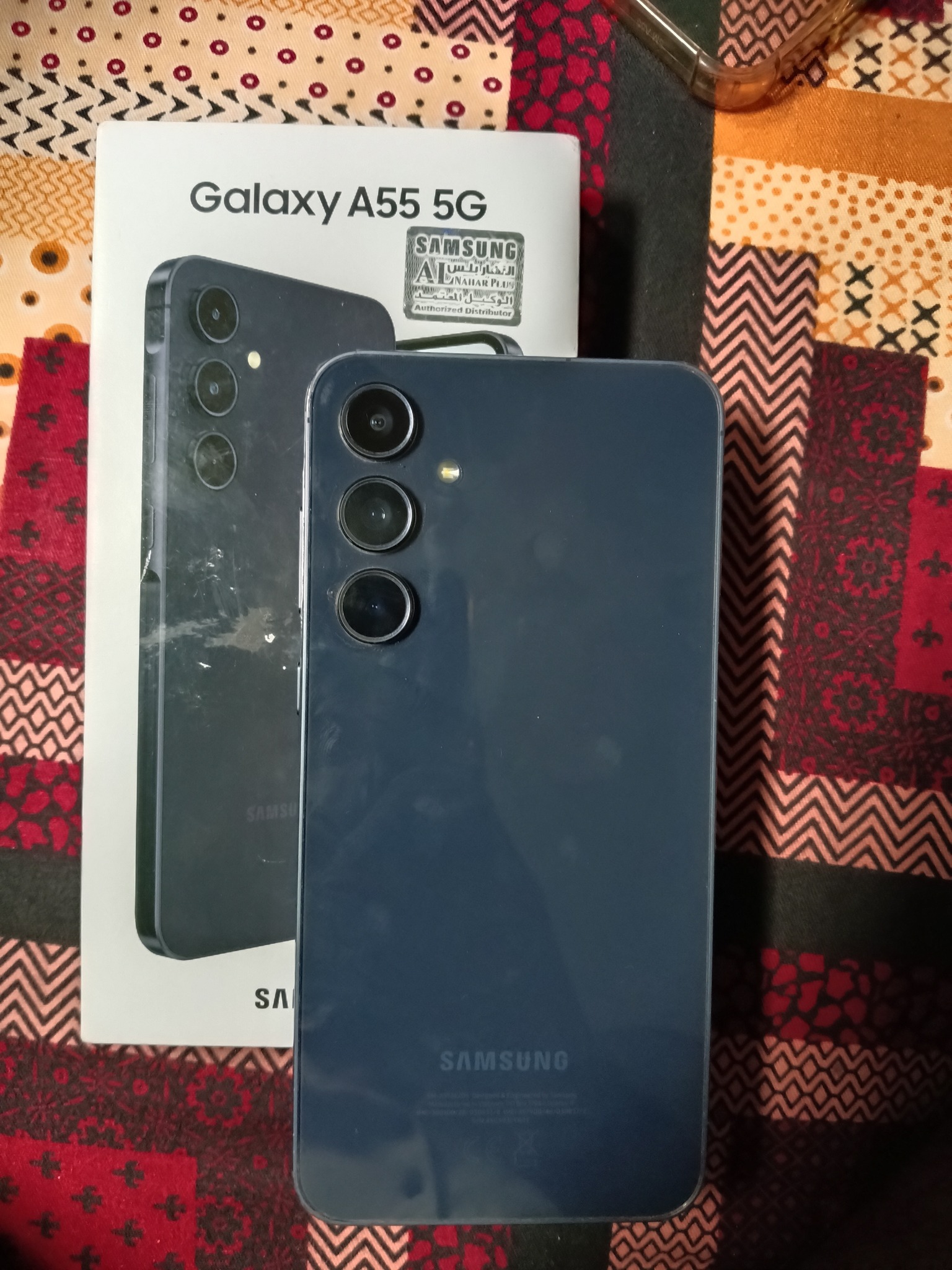 Samsung galaxy quantum 3 128gb ,8gb Used in korea Good condition