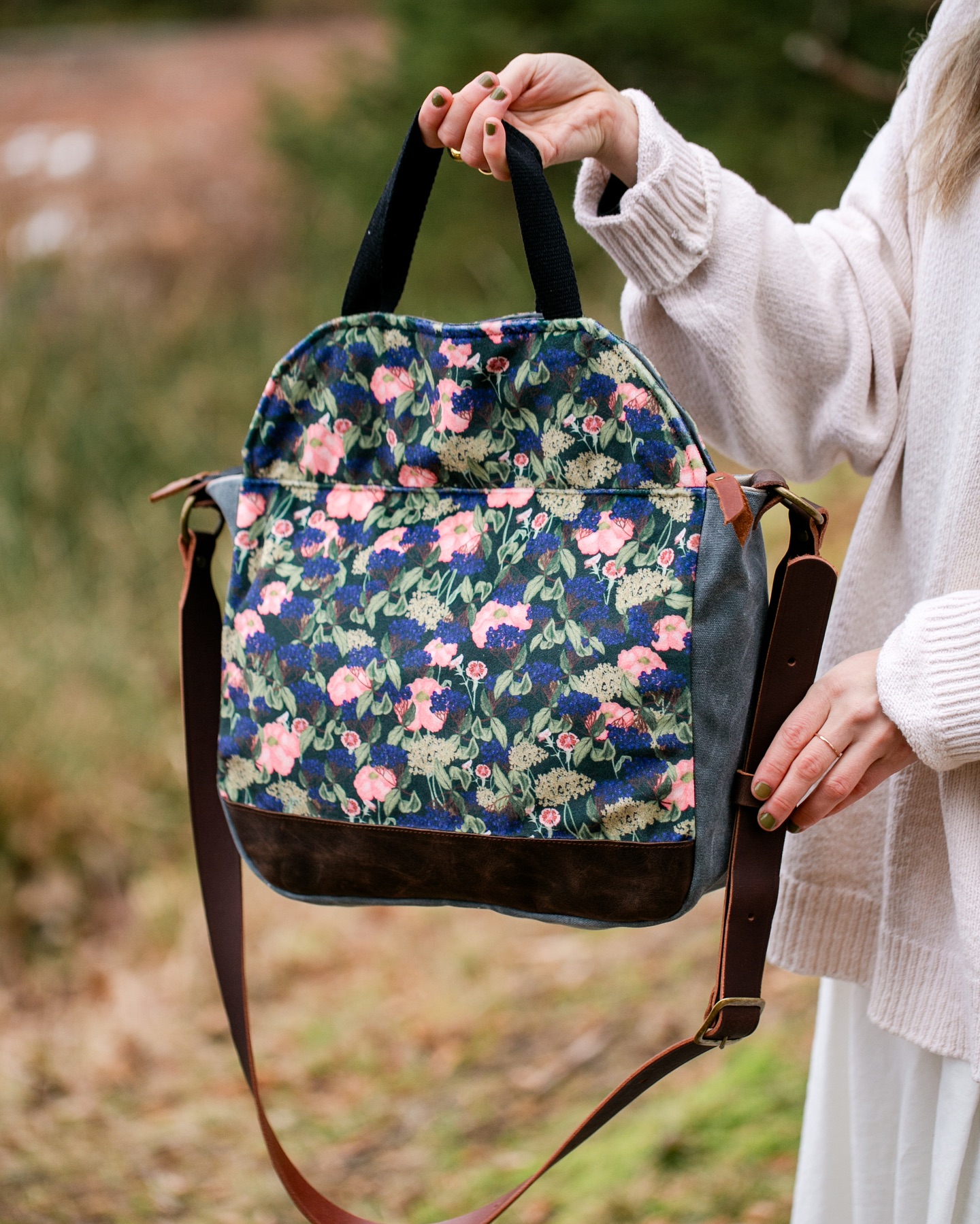 The bag that started it all back in 1982. Our Original 100 Handbag