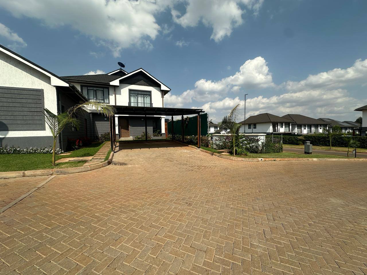 Luxury city homes | Nairobi - Luxury City House For Rent