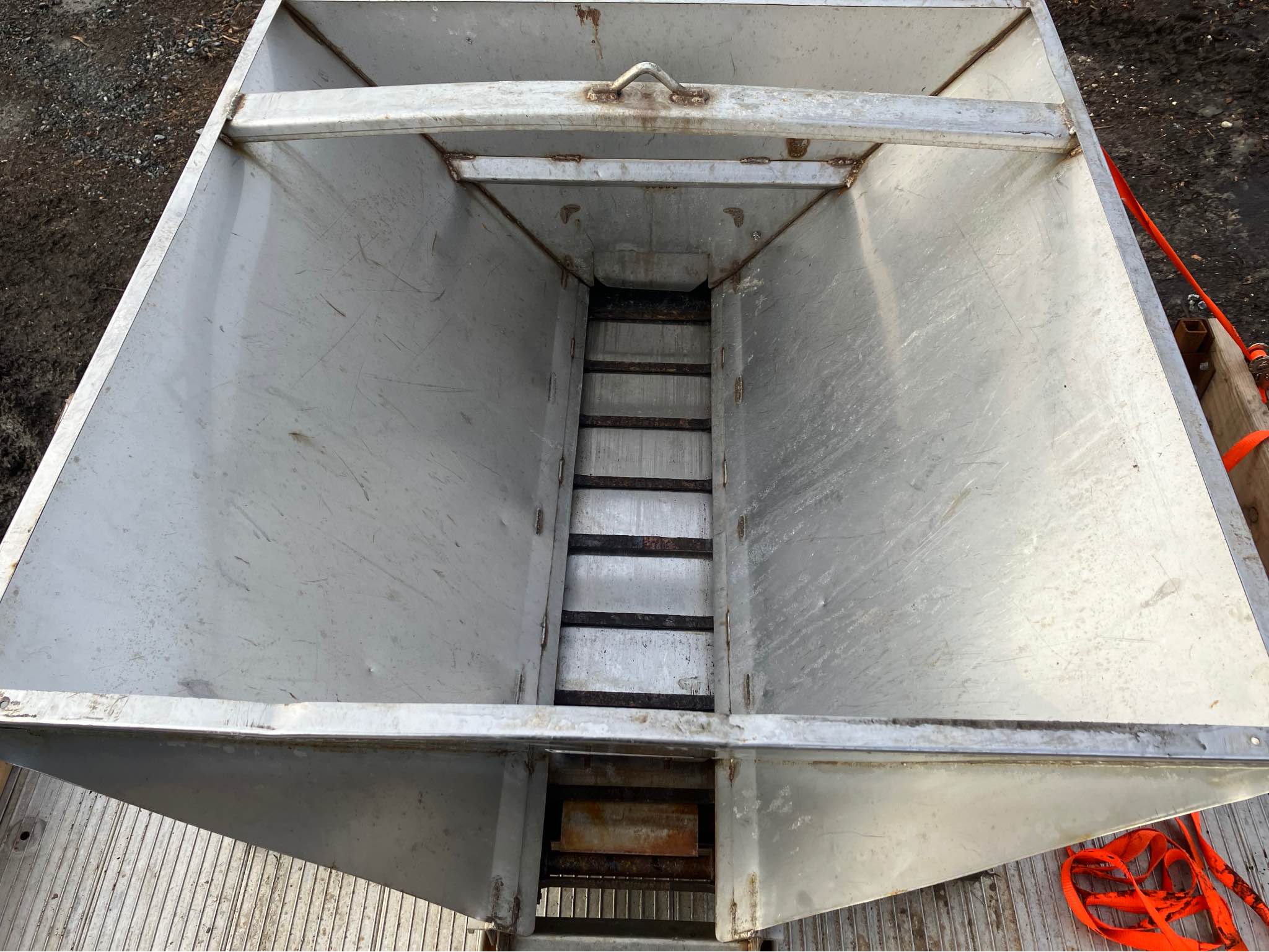 Downeaster electric salt spreader - Sanders - East Lyme, Connecticut ...