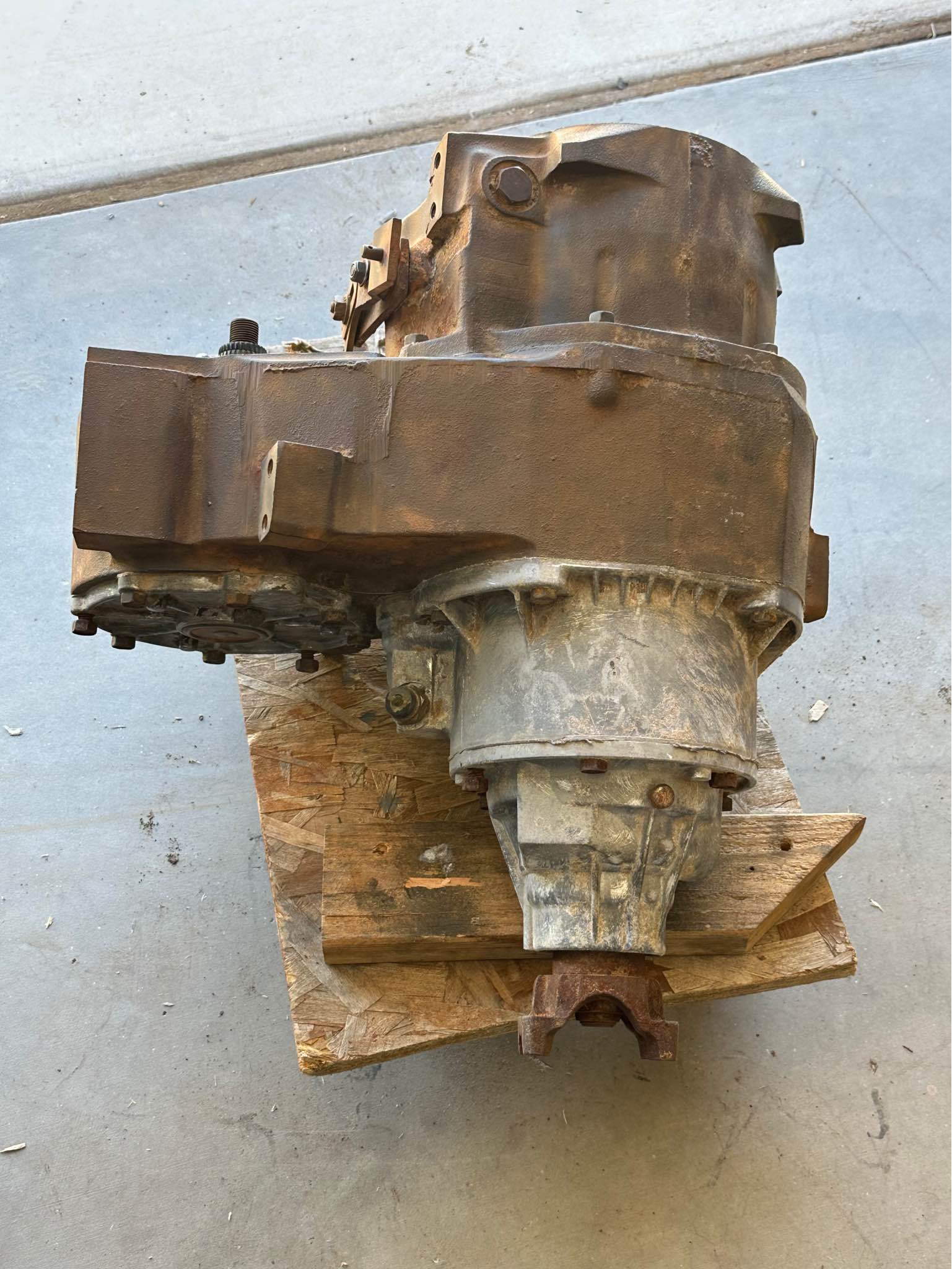 Ford NP203 Transfer Case - Car Engines & Engine Parts - Sun City ...