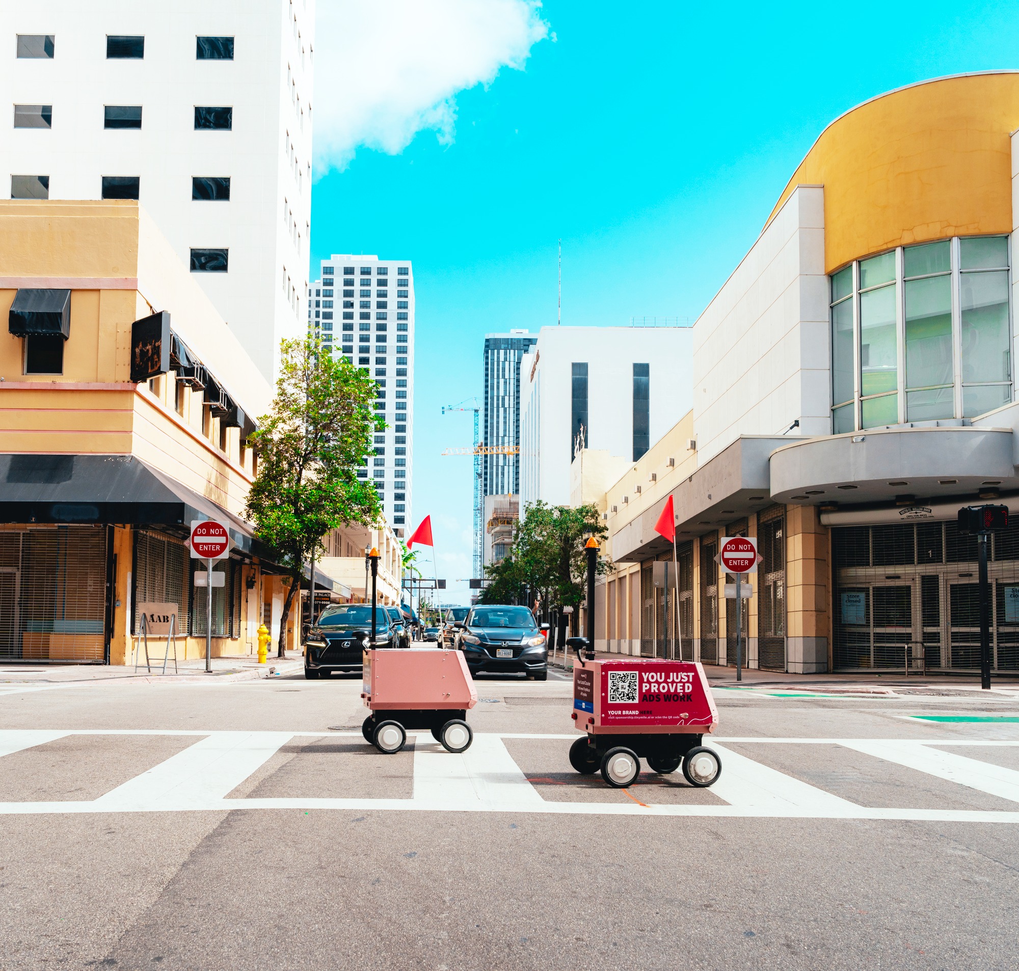 Pink Bot Delivery | Miami FL