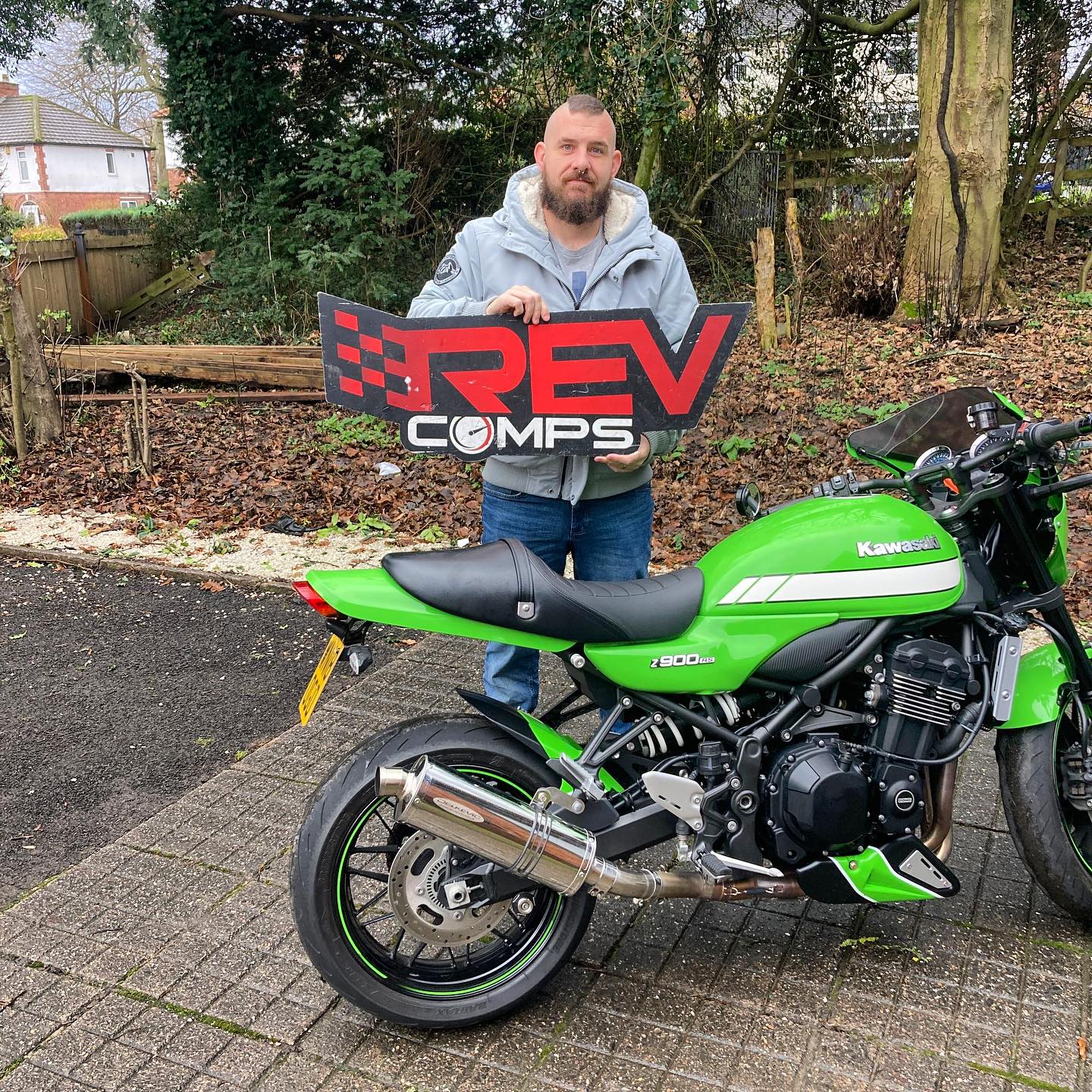 Father surprises son with Kawasaki ZX-4RR as birthday and