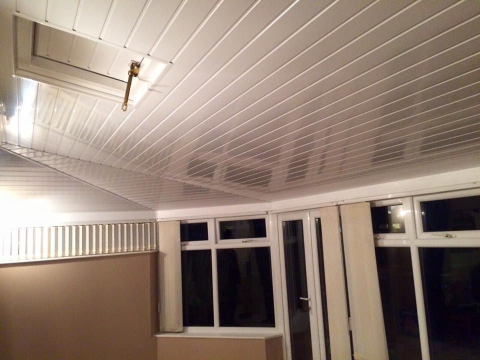 A hipped lean-to... - Sun-room Conservatory Ceilings Ltd
