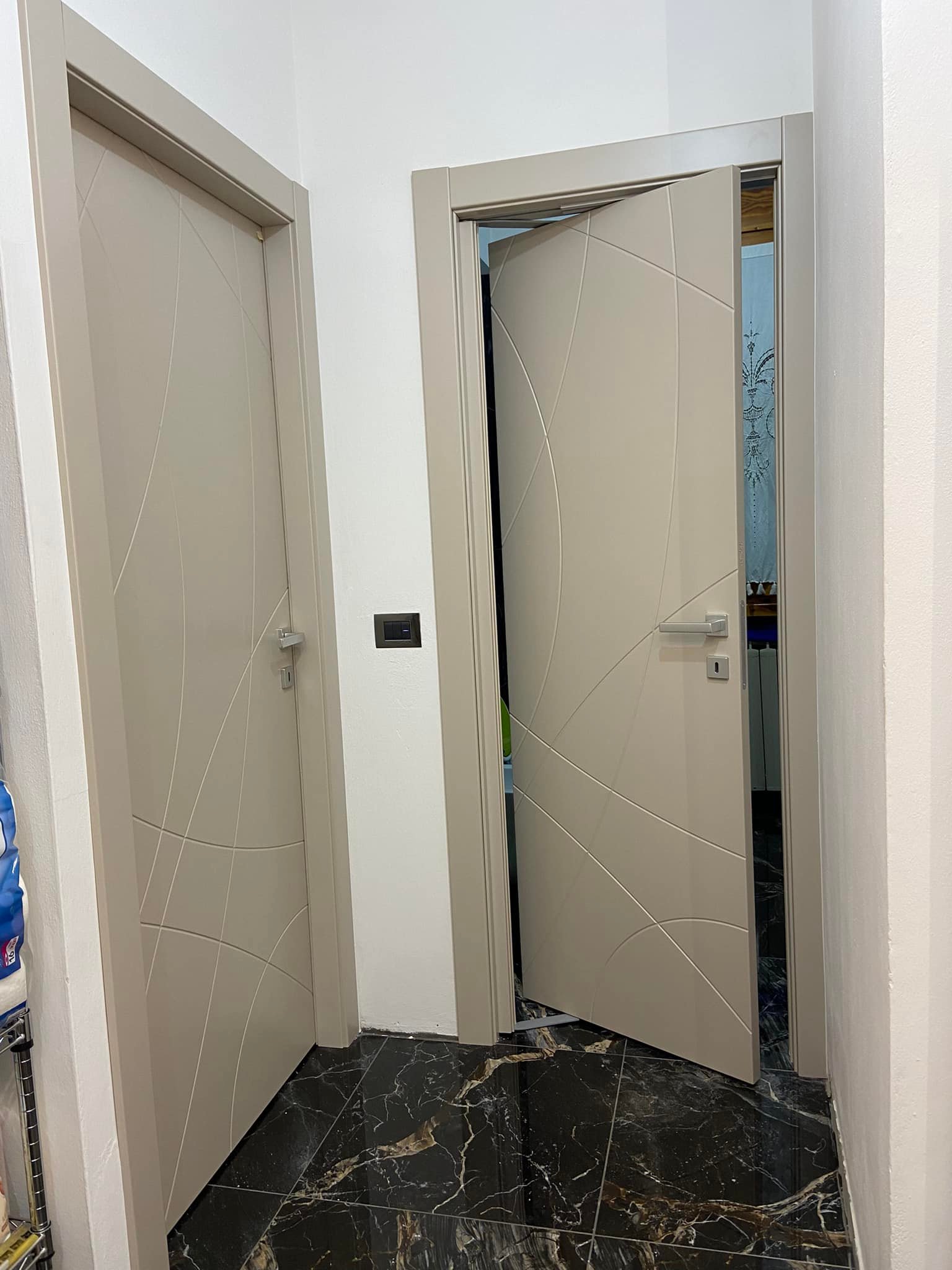 Mazzoli Porte Vetro Tutto Porte - Porta vetro trasparente extrachiaro ...