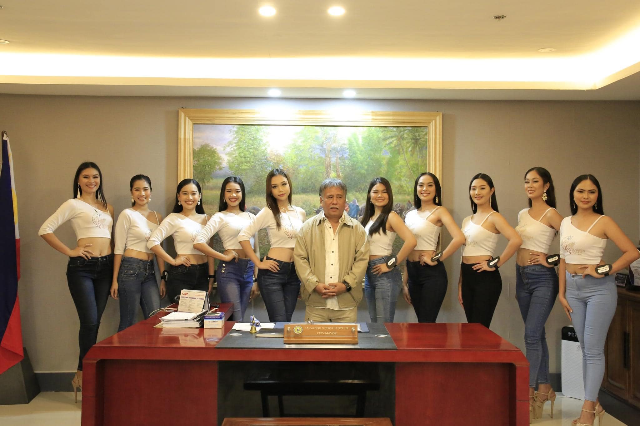 Digicast Negros - Mga candidates para sa Dinagsa Queen... | Facebook