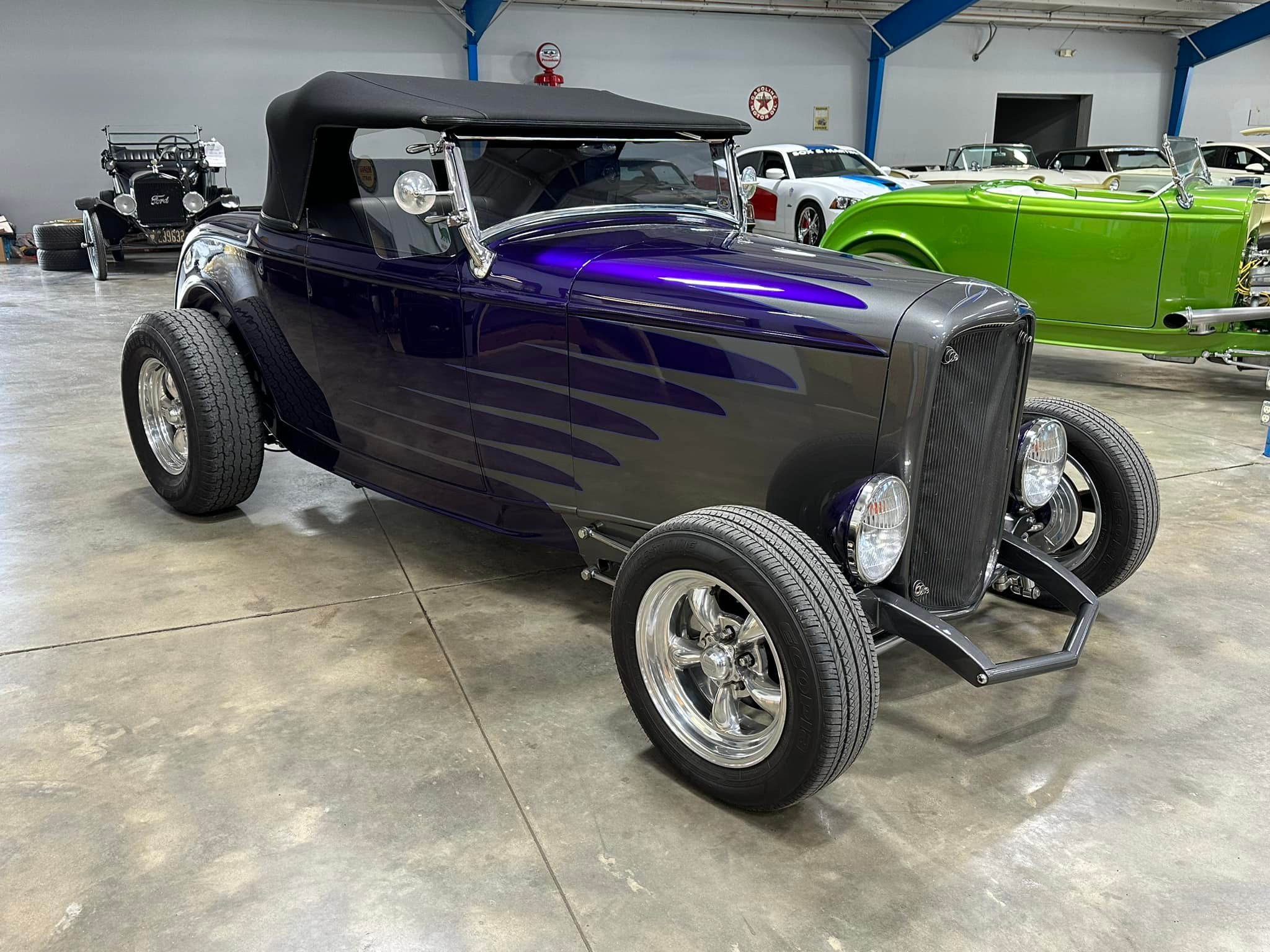 -NEW Arrival- 1932 Ford Highboy Roadster with removeable roof. This ...