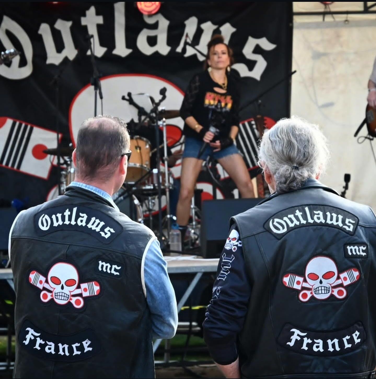 OUTLAWS - OUTLAWS MC ⚫⚪ OFFO GFOD 🏴🏳️ #AOA #offo #gfod #GBDF #support15 ...