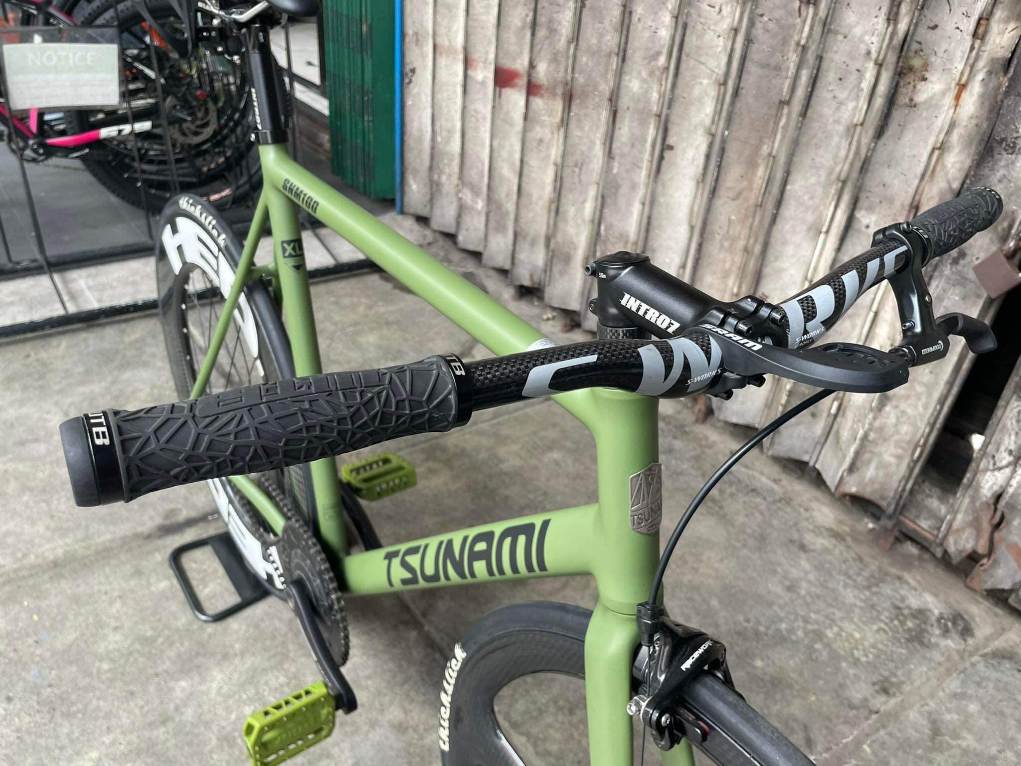 Jrspeed - TSUNAMI SNM100 CUSTOM FIXIE BUILD Jrspeed Bike Shop Cubao ...