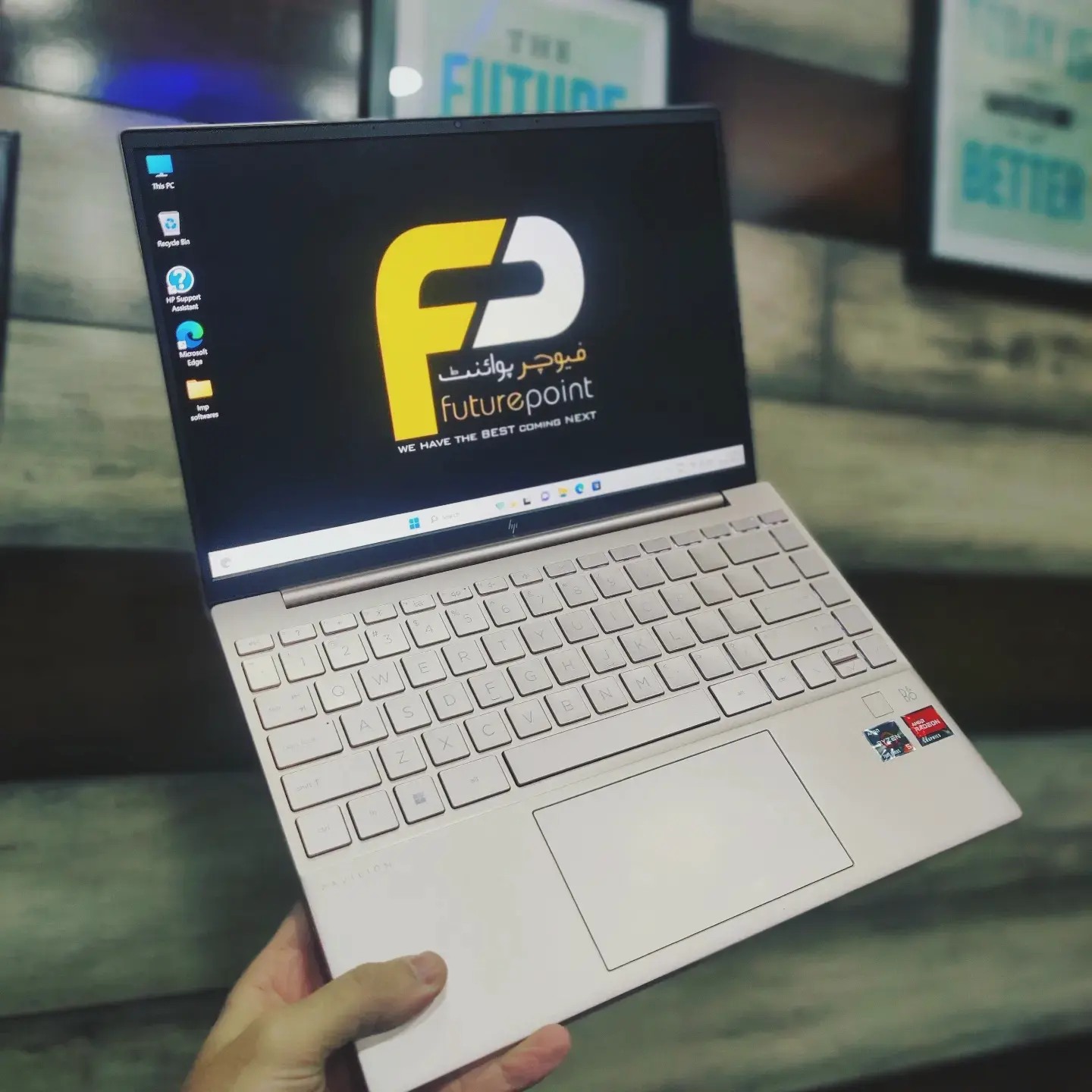 FUTURE POINT - - - -💢LIMITED STOCK💢--- 💯 HP PAVILION AERO...