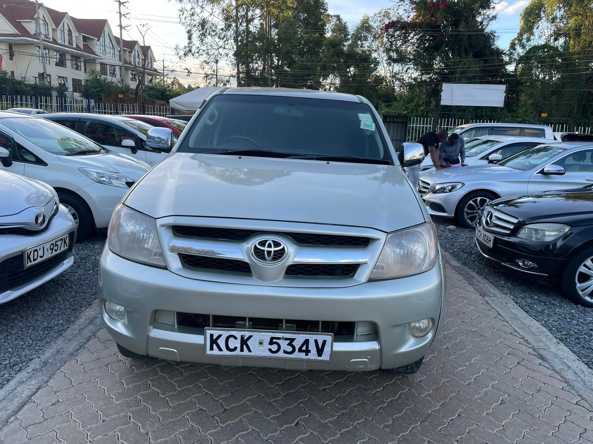 INDEX MOTORs - TOYOTA HILUX DOUBLE CUB -YR 2009 RATING...