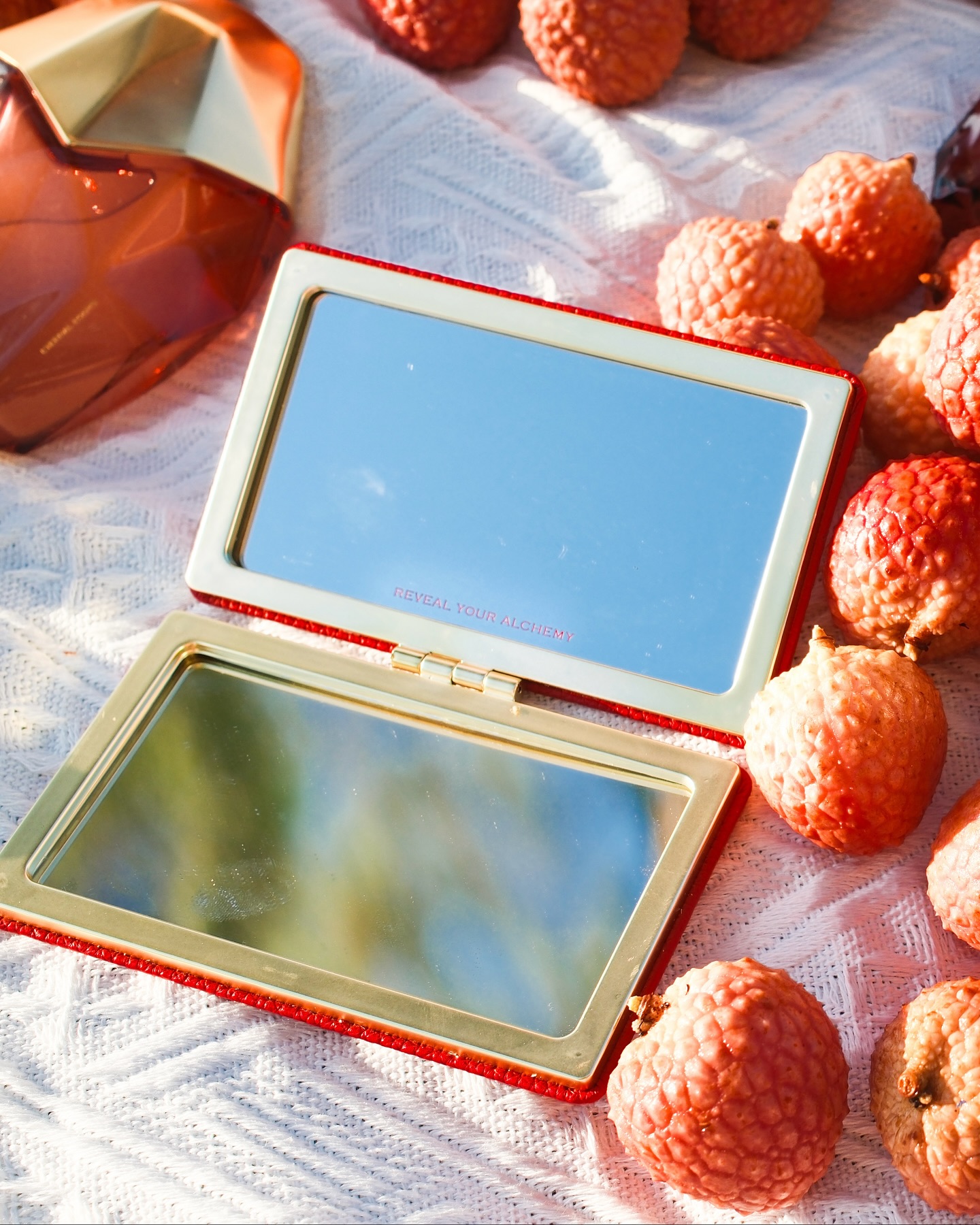 Lychees in the sun, scent in the air, reflection in your pocket