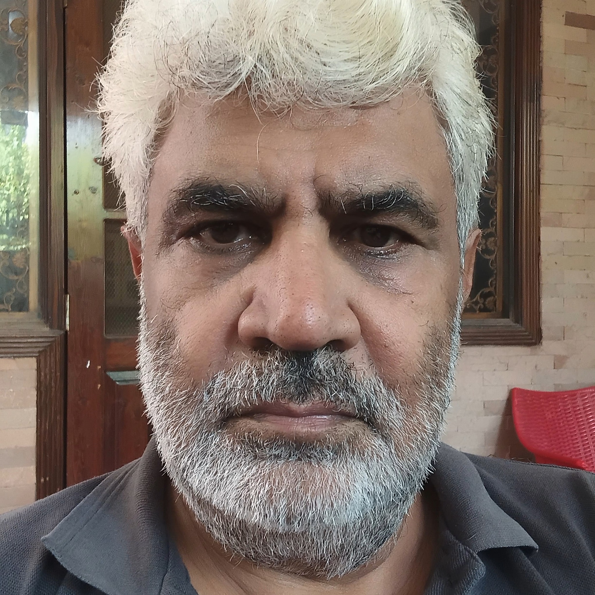 Mehran Riaz Lilla