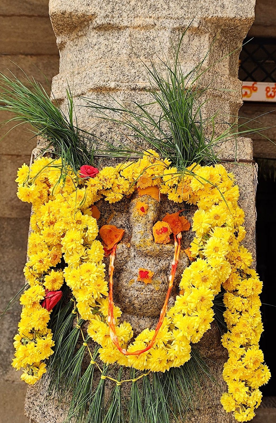 ಸಂಪಿಗೆ... - ಸಂಪಿಗೆ ಶ್ರೀನಿವಾಸ ದೇವಸ್ಥಾನ Sampige Srinivasa Temple