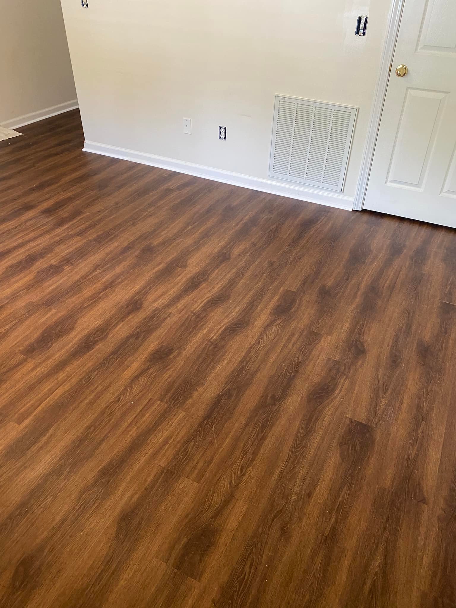 Stokes’s Flooring | Camden TN