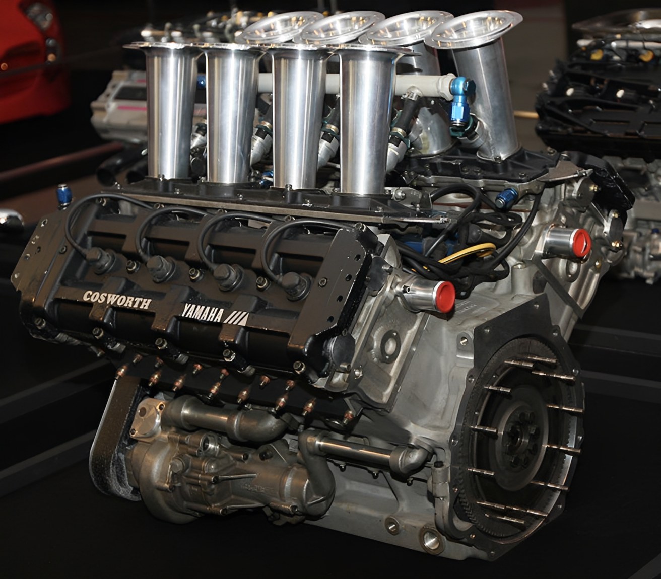 I Love - This Yamaha OX77 V8 is a fascinating bridge in racing history ...