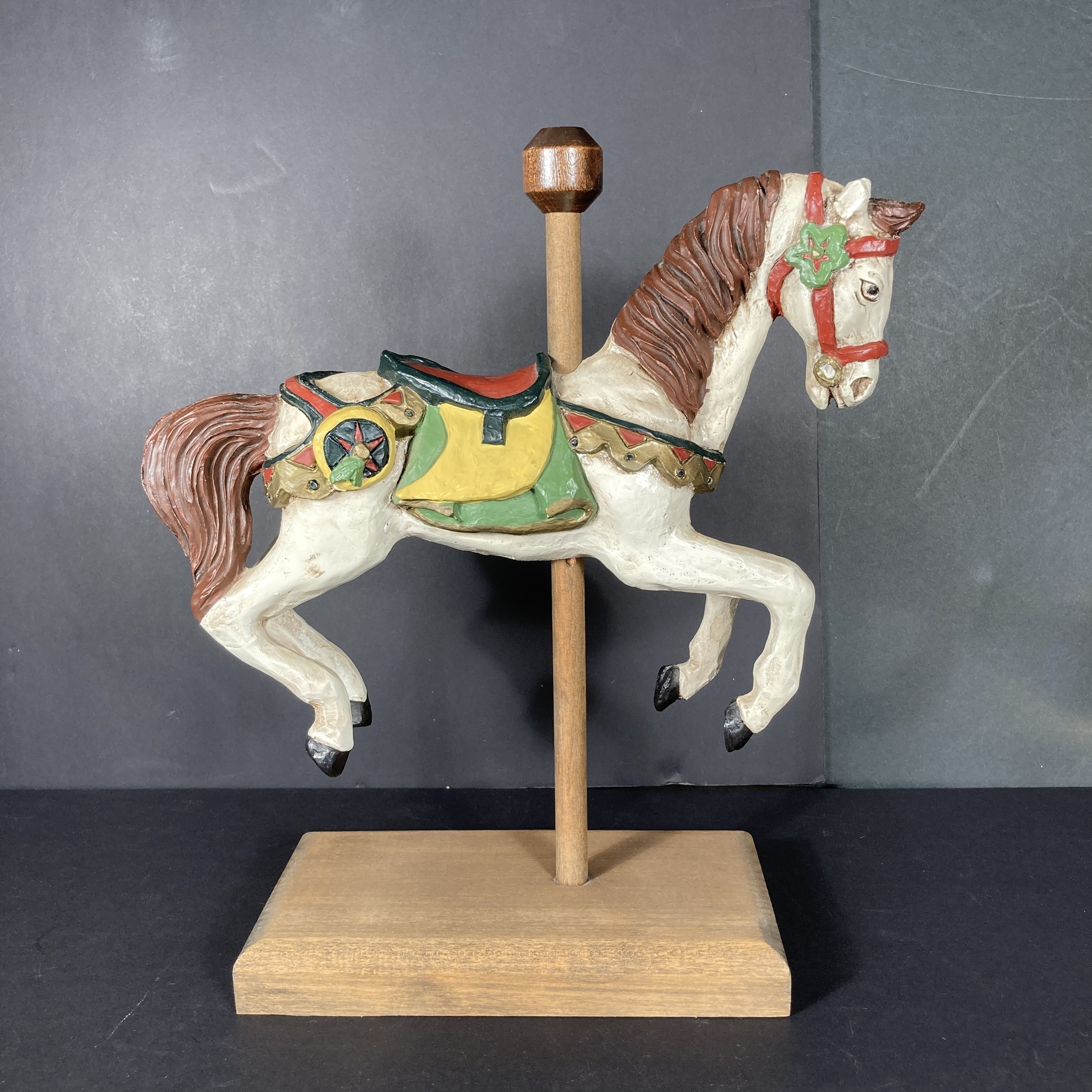 Hello - Am hoping to find someone who recognizes this carousel 