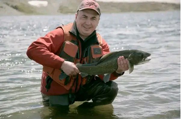 Geraldo - Ukraine angler Lurii Diachenko, landed a 6-pound 14-ounce ...