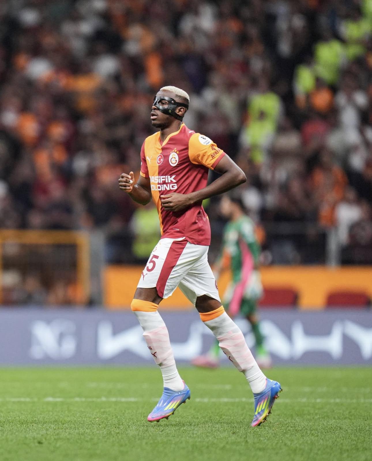 🚨🇳🇬 Victor Osimhen will wear the number 99 jersey for Galatasaray.