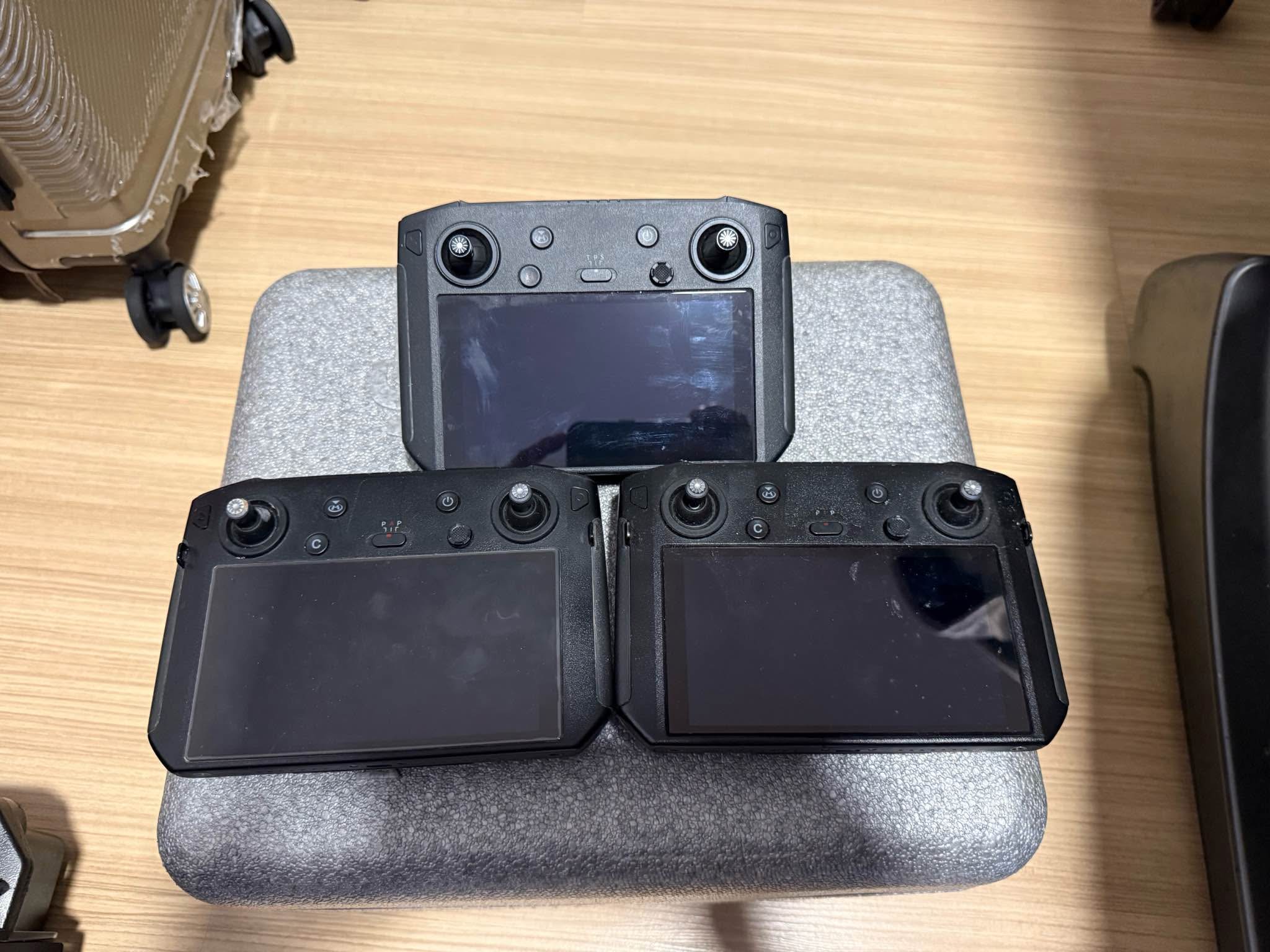 DJI MAVIC 2 Pro/Zoom Smart Controller RM500 Built-in Battery 5000mAh EUR 109,20 - PicClick FR