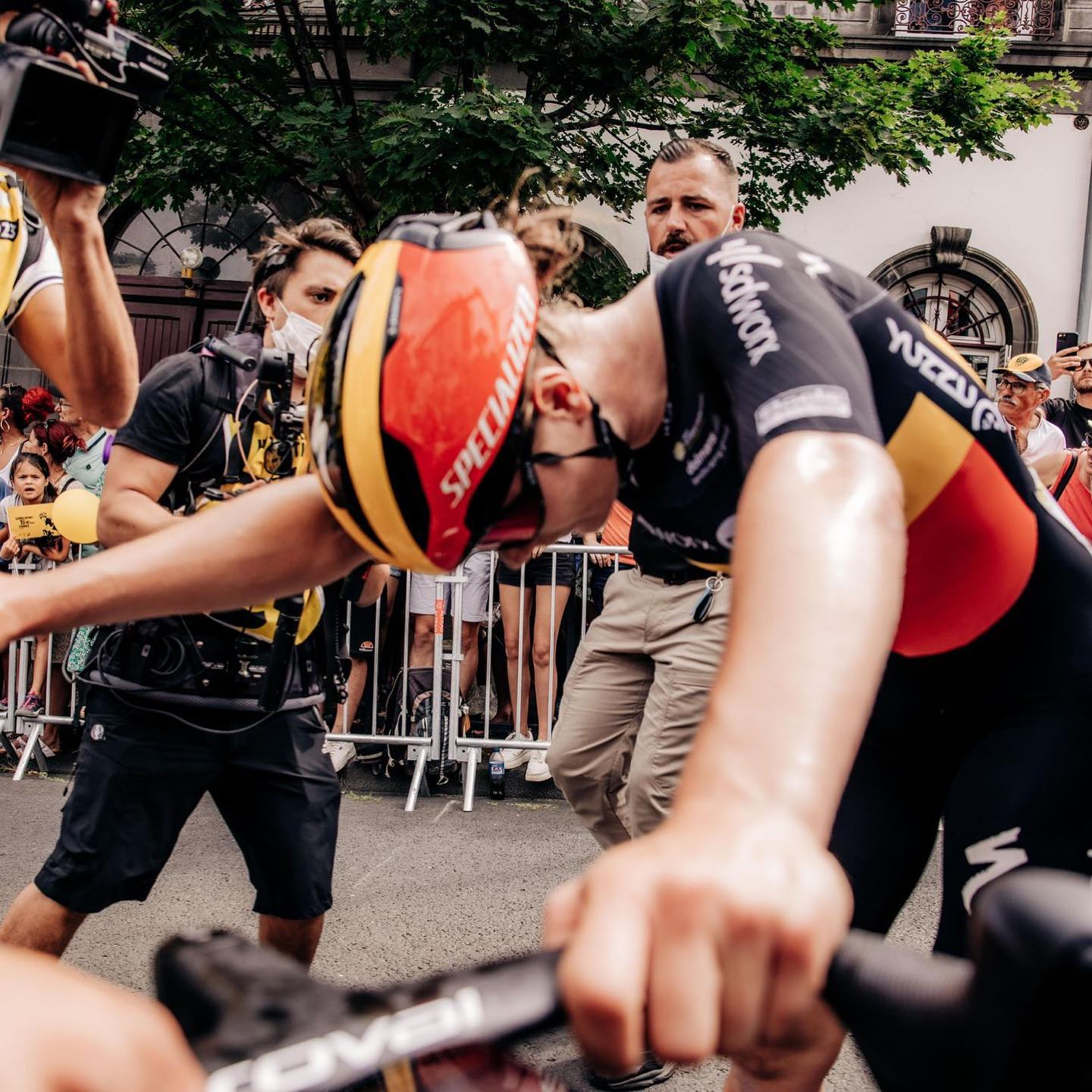 Team SD Worx - The redemption after the sacrifice 💛🦁 📸...