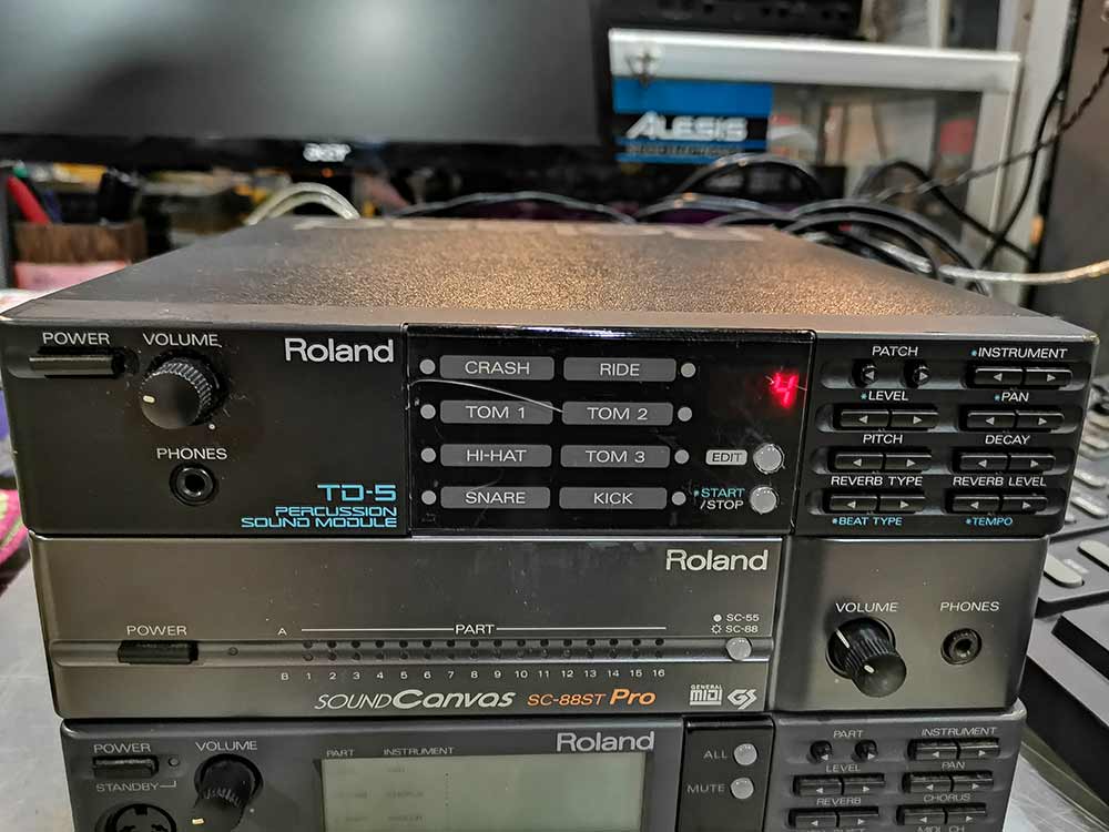 TOKAI MUSIC - Roland TD-5 (MADE IN JAPAN) โมดูลกลองไฟฟ้า...