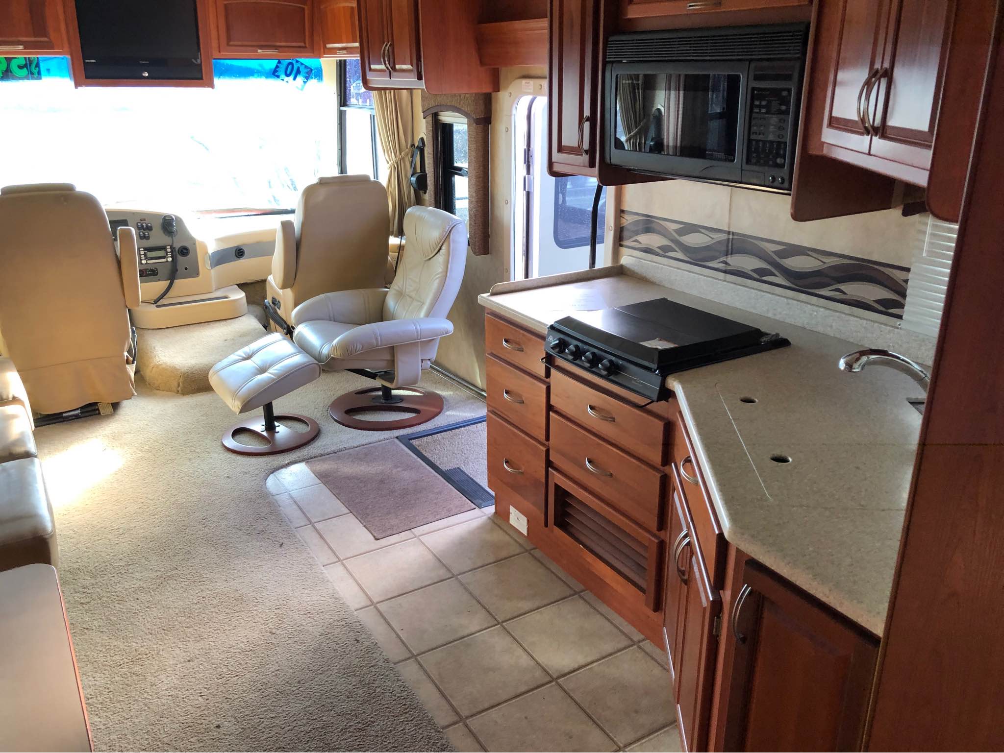 2010 Monaco Monarch Motorhome - RVs & Campers - Medford, Oregon ...