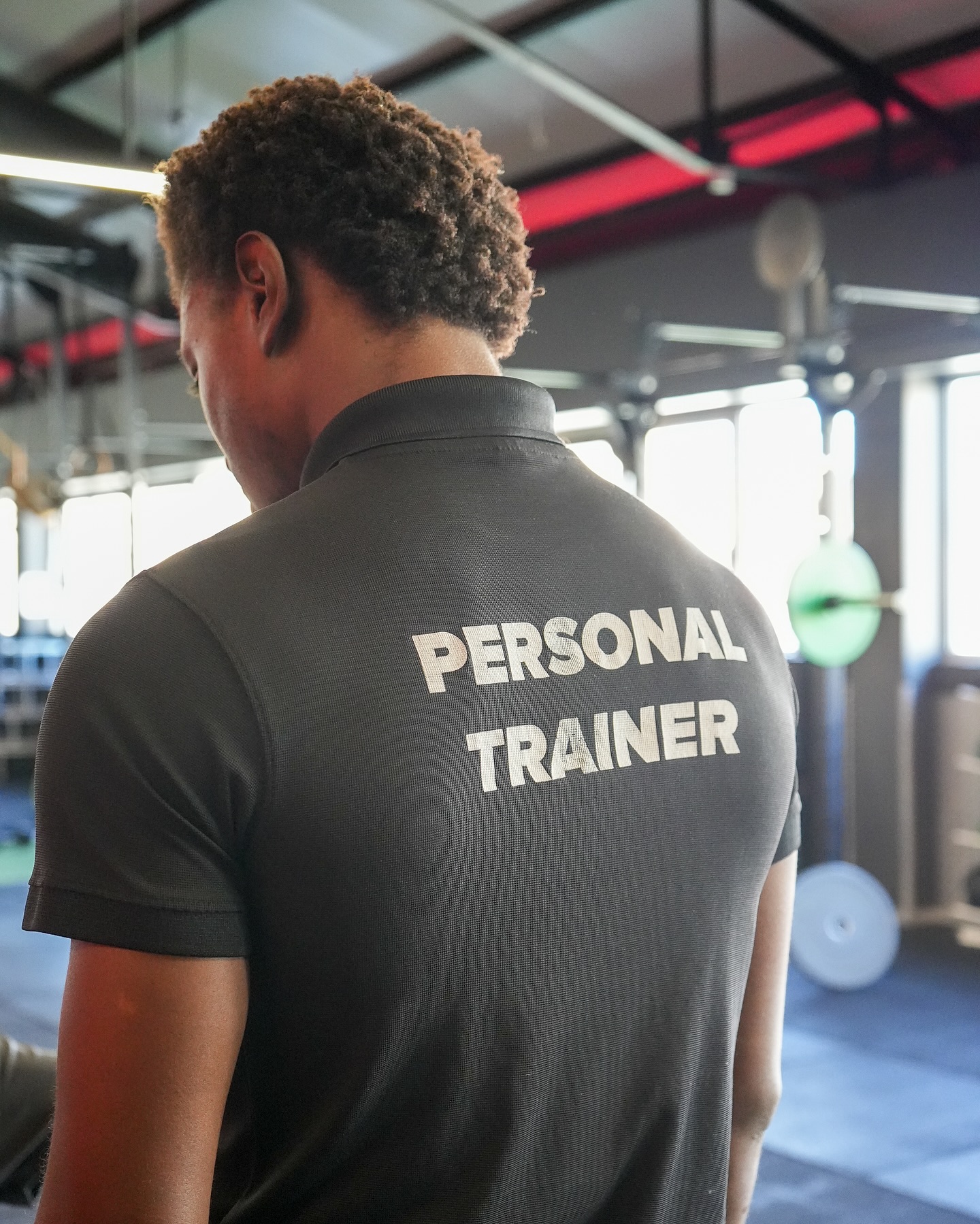 CR7 - Têm Personal Trainer escrito nas costas, mas o que realmente ...