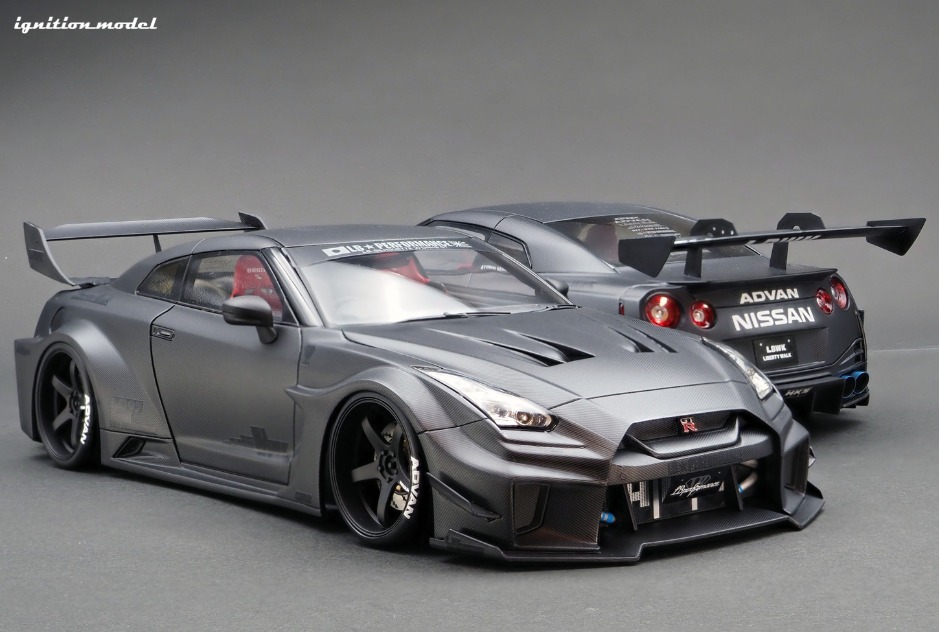 Liberty Walk Nissan 35GT-RR dry carbon model car