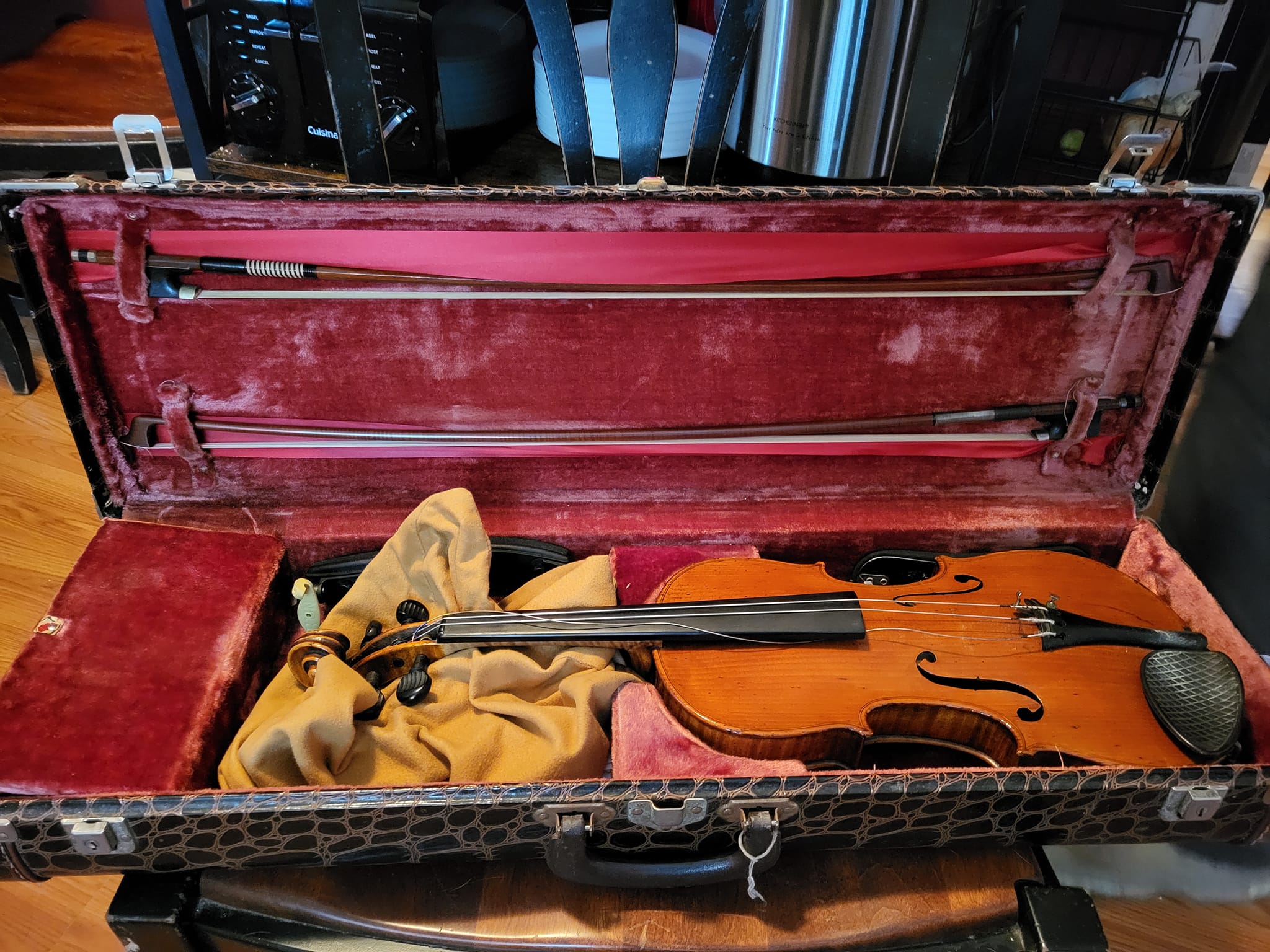 Franz Kirschnek 1983 violin value and type?