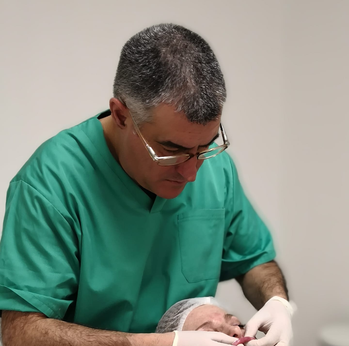 Dr. José Vicente Bou added a new... - Dr. José Vicente Bou