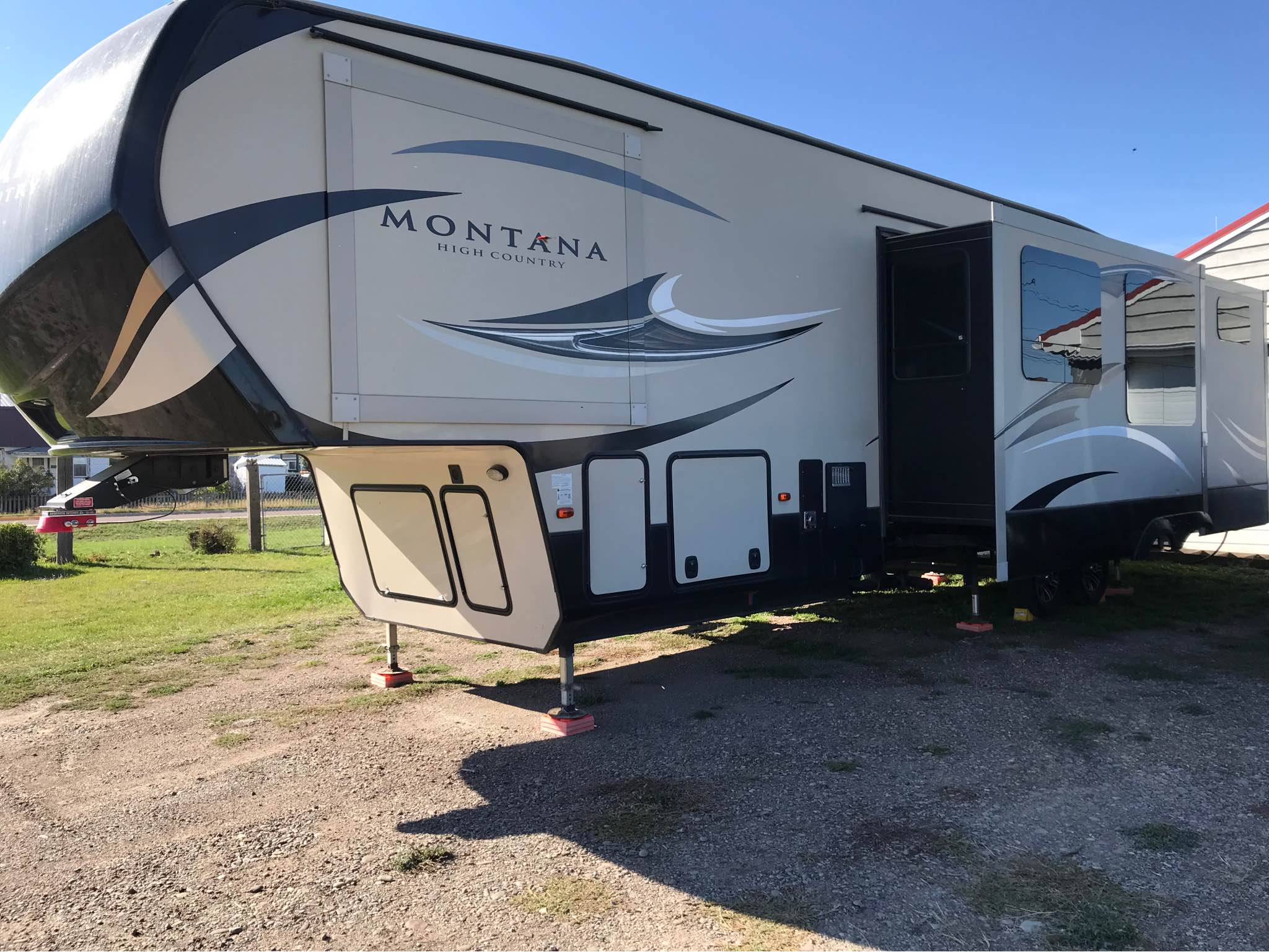 2016 Keystone Montana High Country 2016