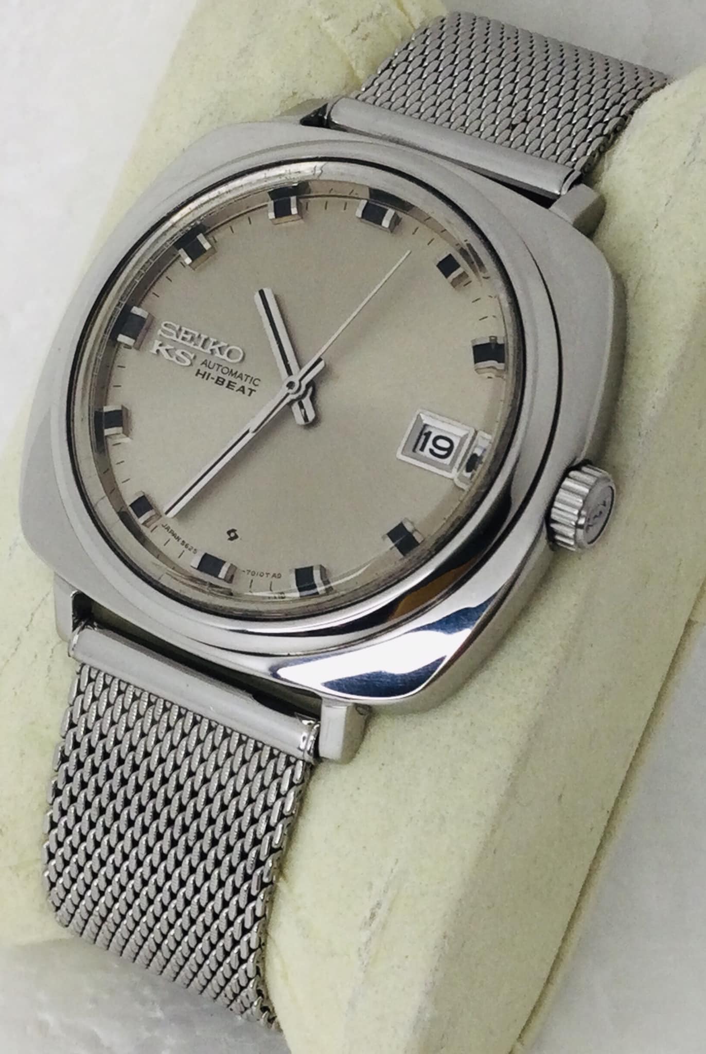 KING SEIKO 5625-7010 VINTAGE HI-BEAT AUTOMATIC DATE