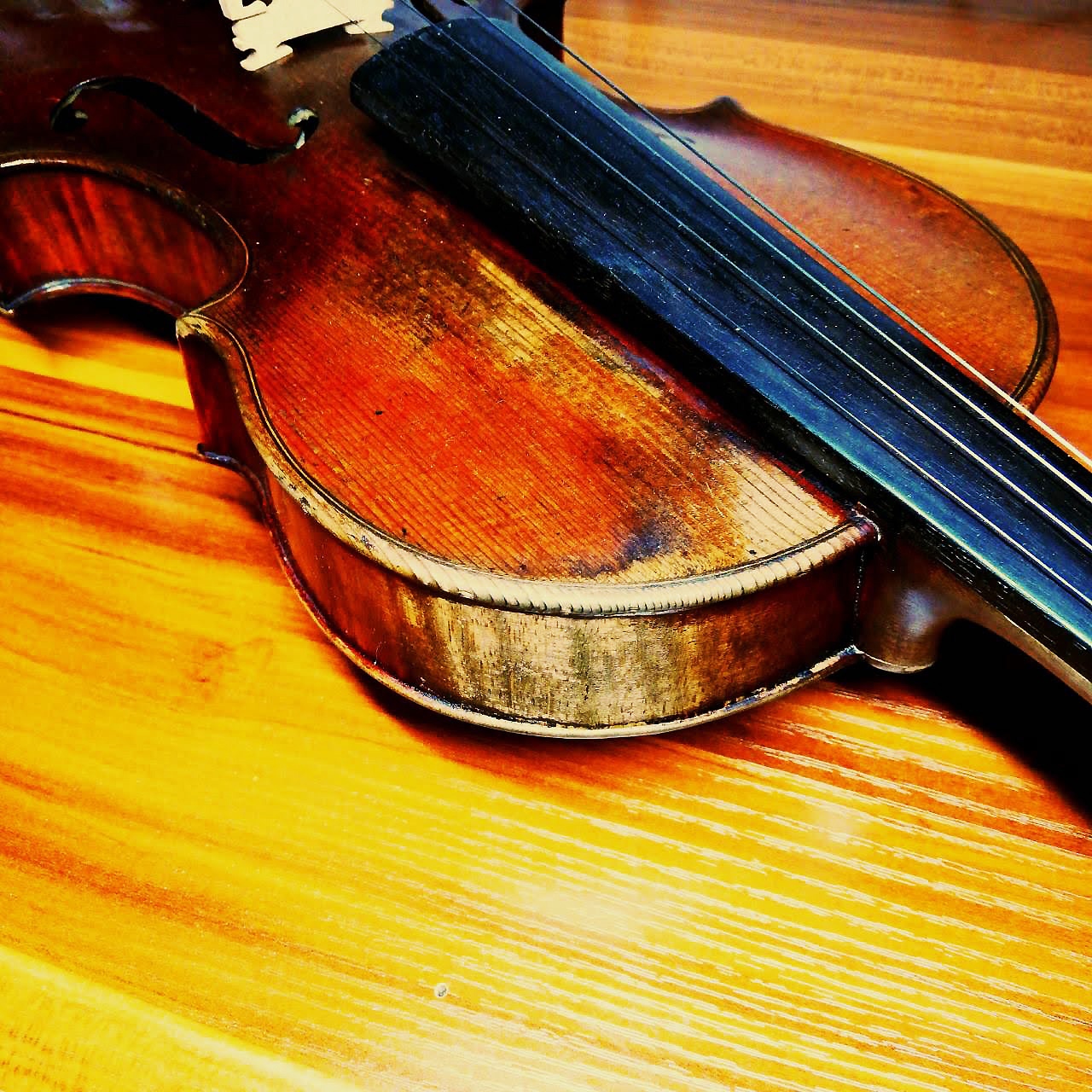 シロップ・ヴァイオリン工房 (@syrupviolin) • Facebook