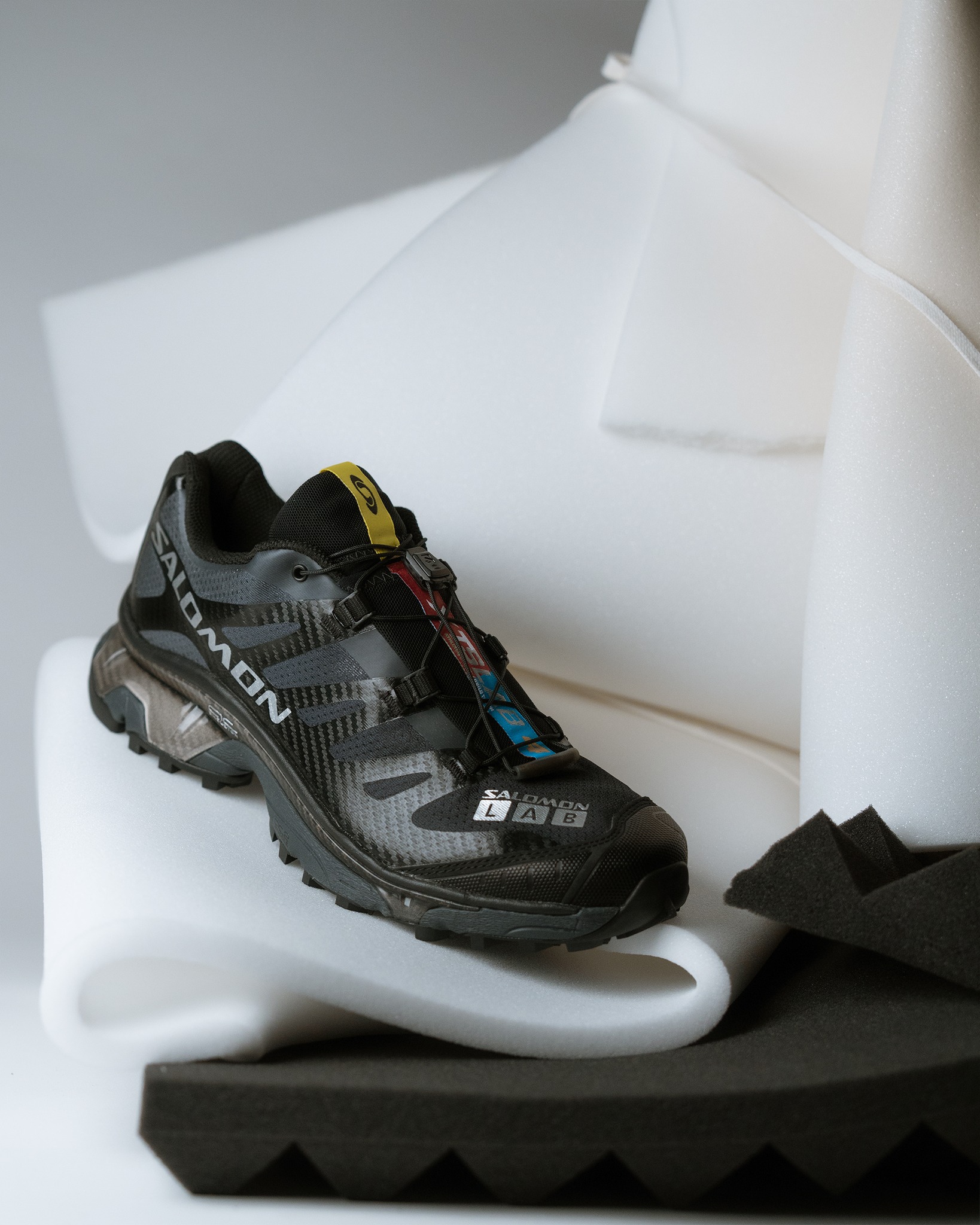 Salomon XT-4 GTX atmos “STAR COLLIDE II” IN-HAND: atmos x Salomon 