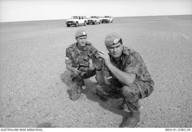Australian - Corporals Colin Gamble and Greg Scanlon in the desert ...
