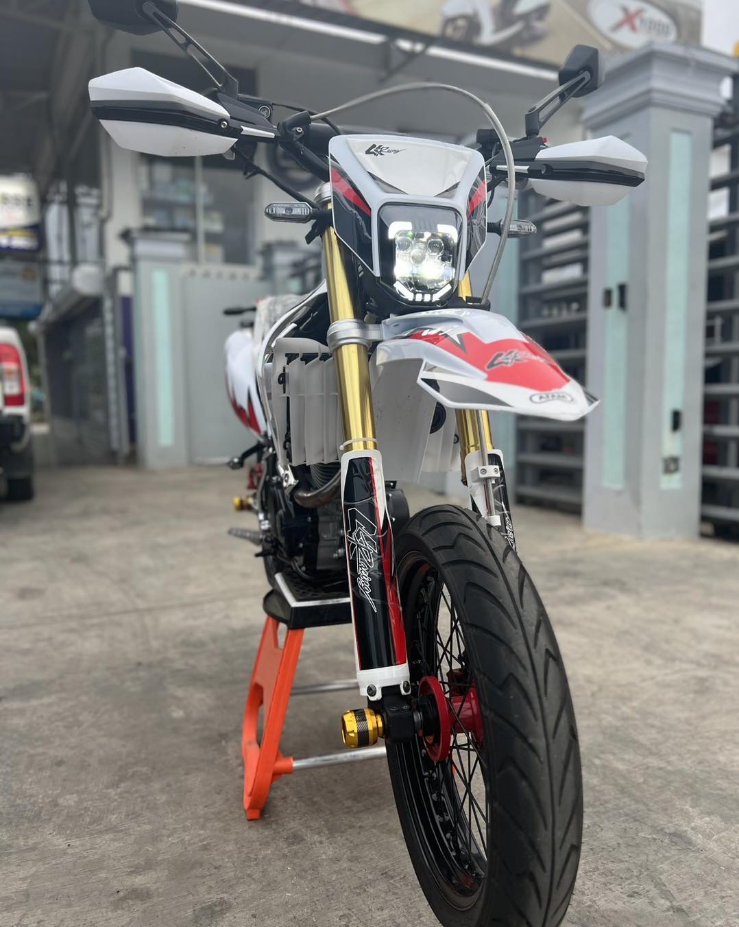 4K Racing - Súper Moto, Nuevo modelo 2023 el TR250. La... | Facebook