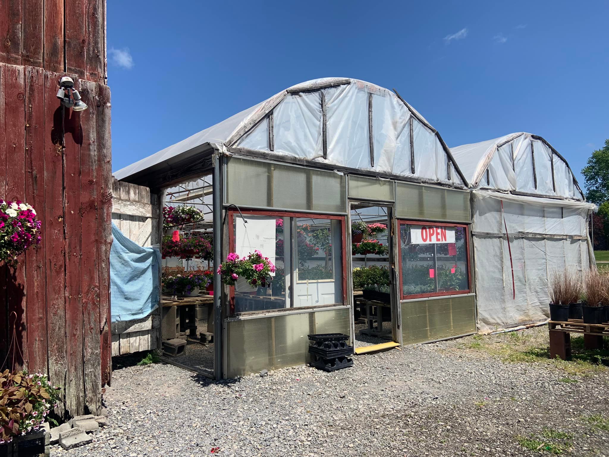 Nicotra Farms Inc. Little Reds Farm Stand | Kirkville NY